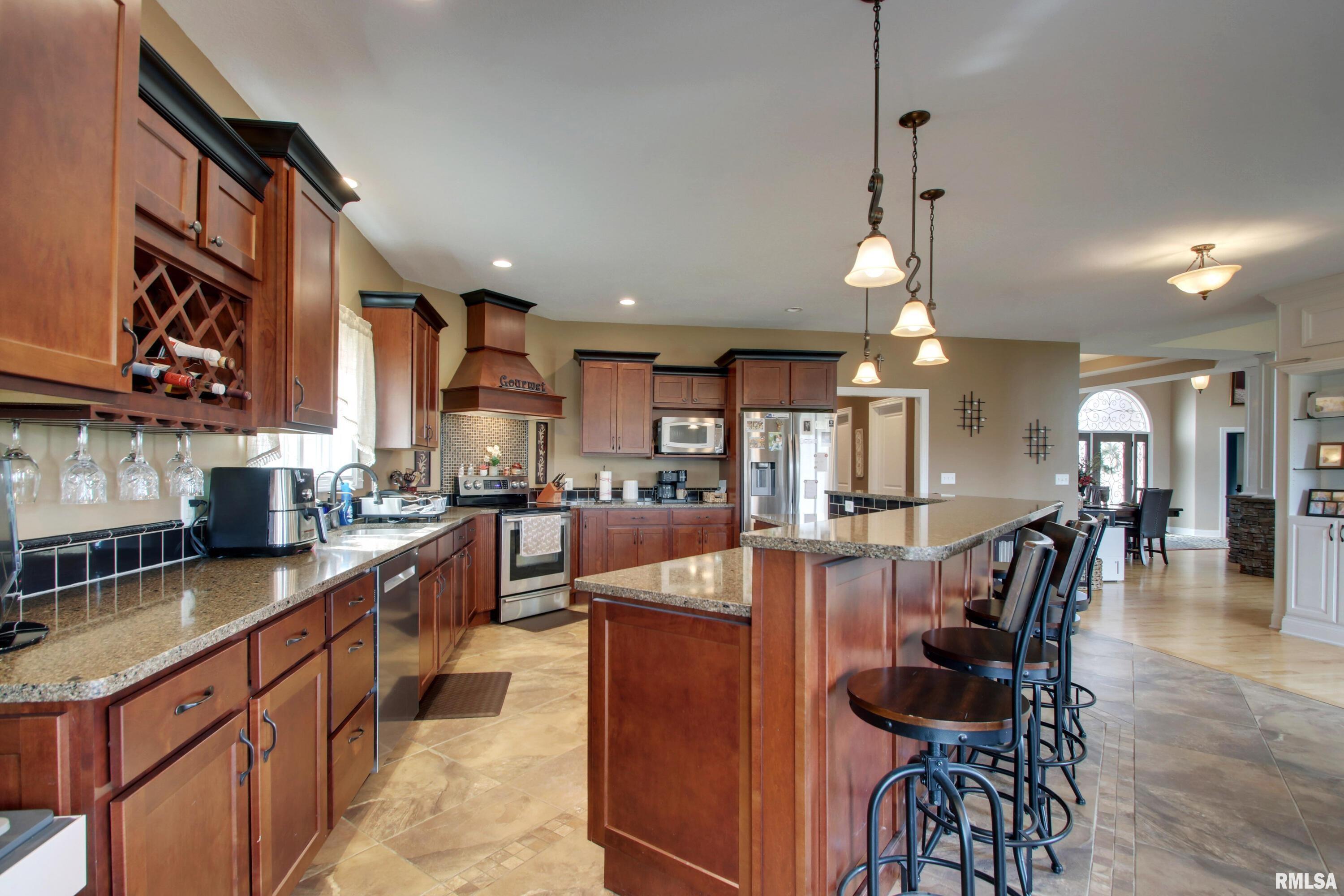3337 Hunter Road, Quincy, Illinois image 5