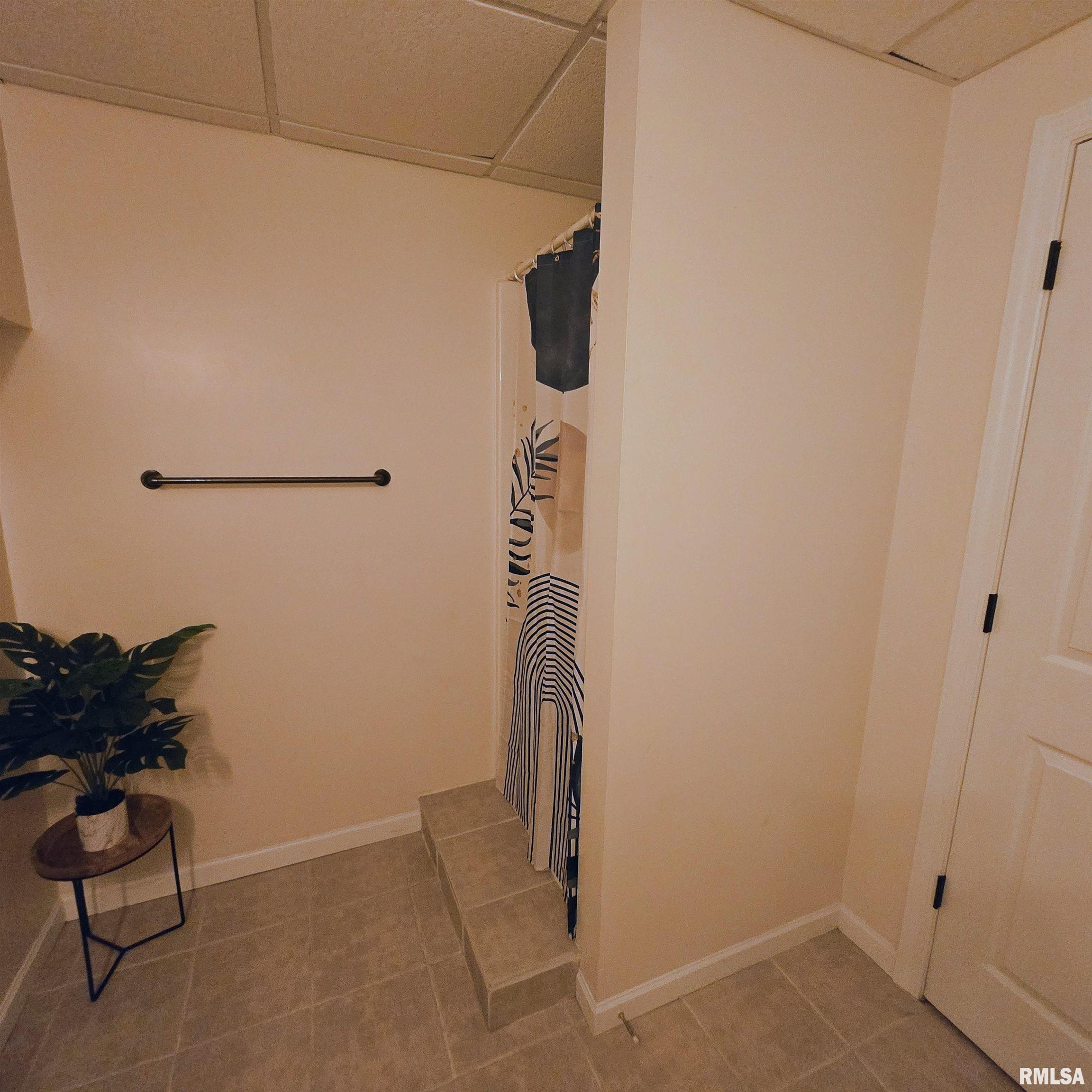 205 Madissyn Court, East Peoria, Illinois image 46
