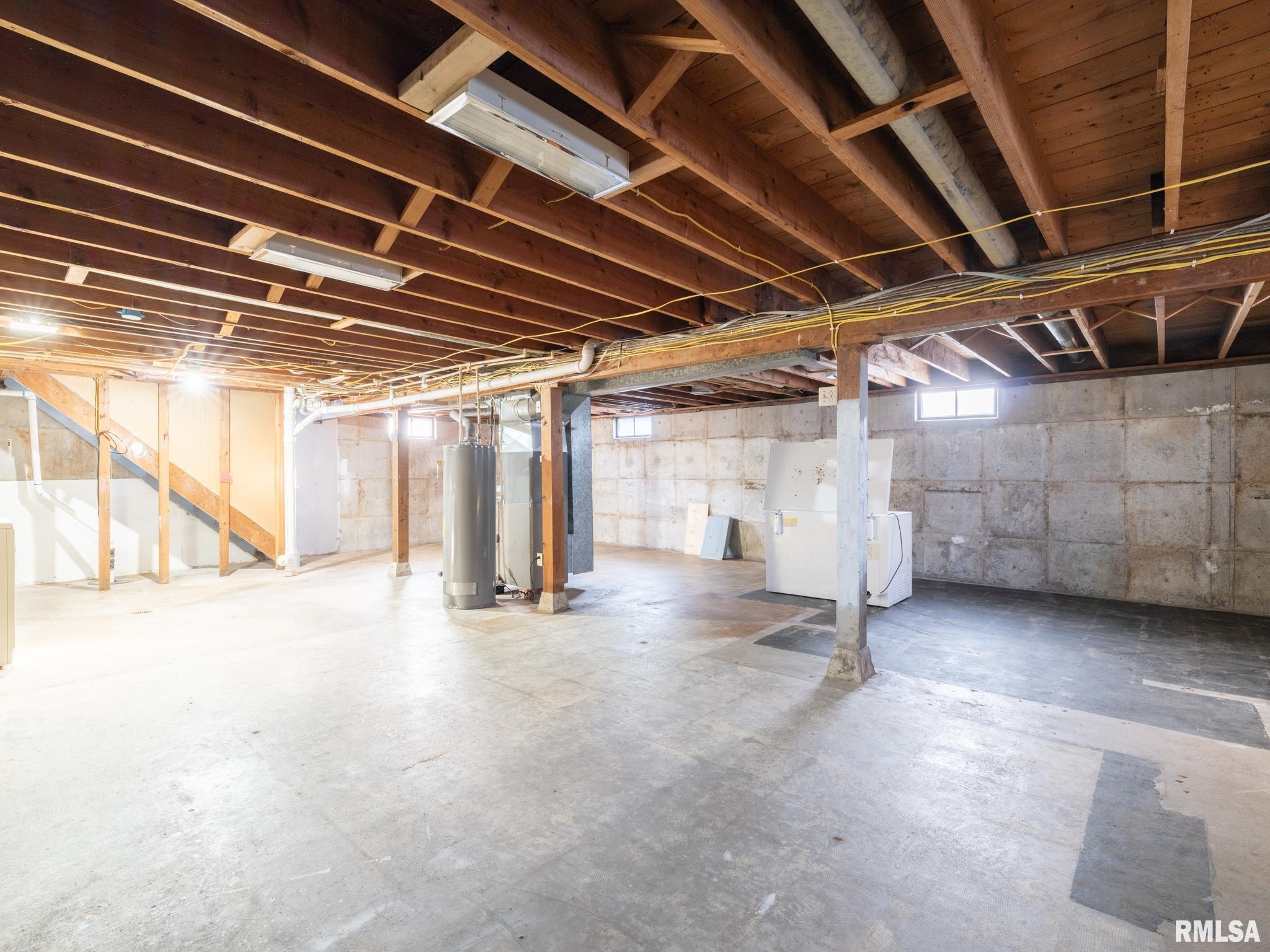 108 Algonquin Road, Marquette Heights, Illinois image 24