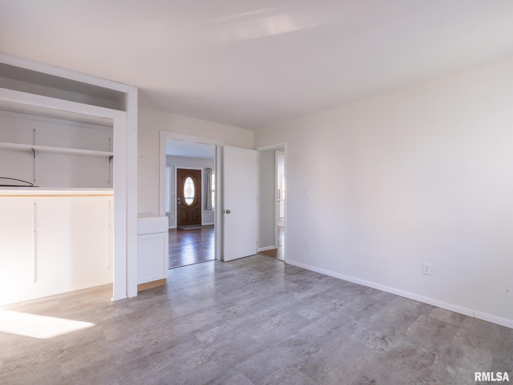 108 Algonquin Road, Marquette Heights, Illinois image 16