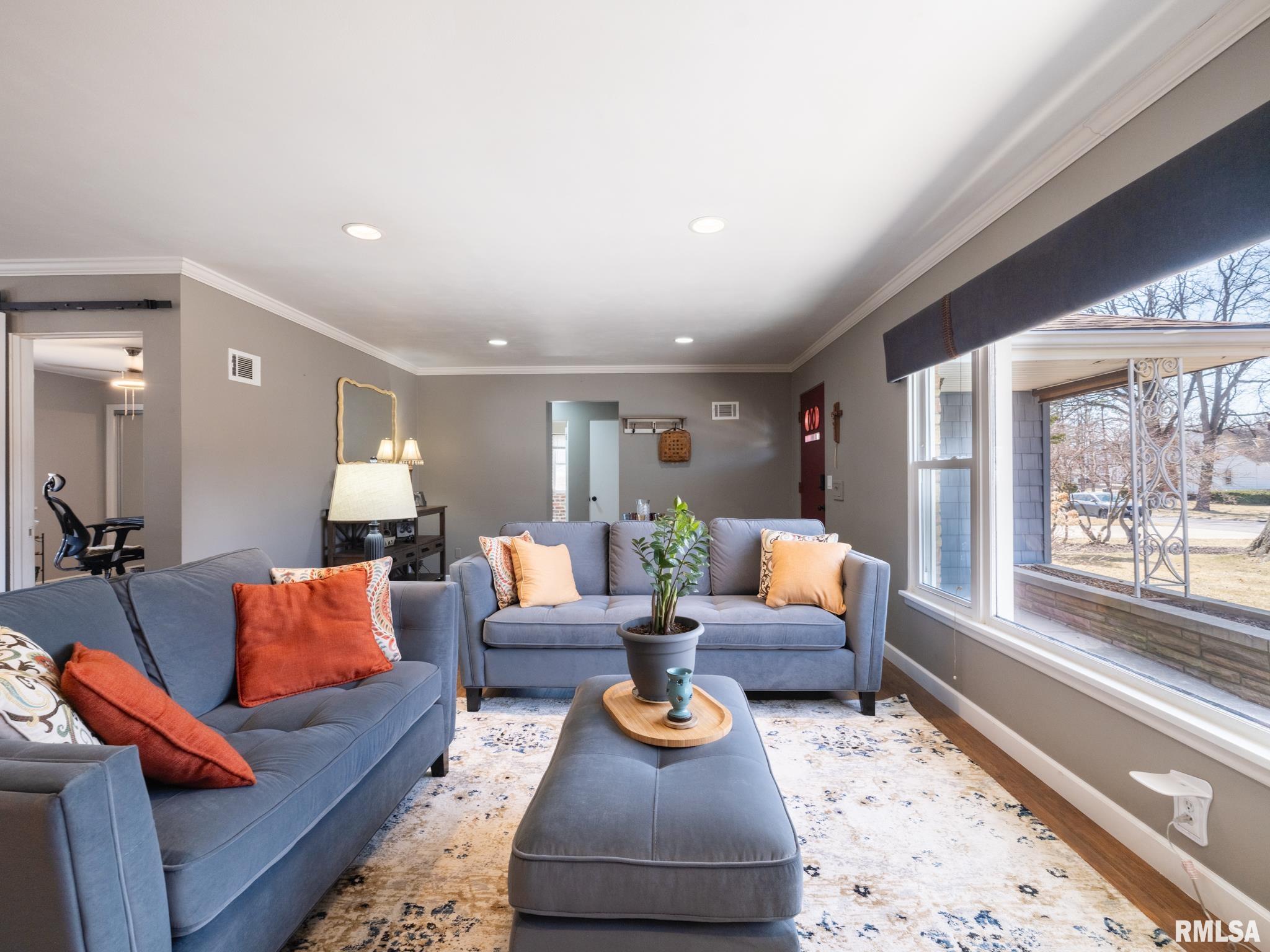 3326 N North Street, Peoria, Illinois image 8