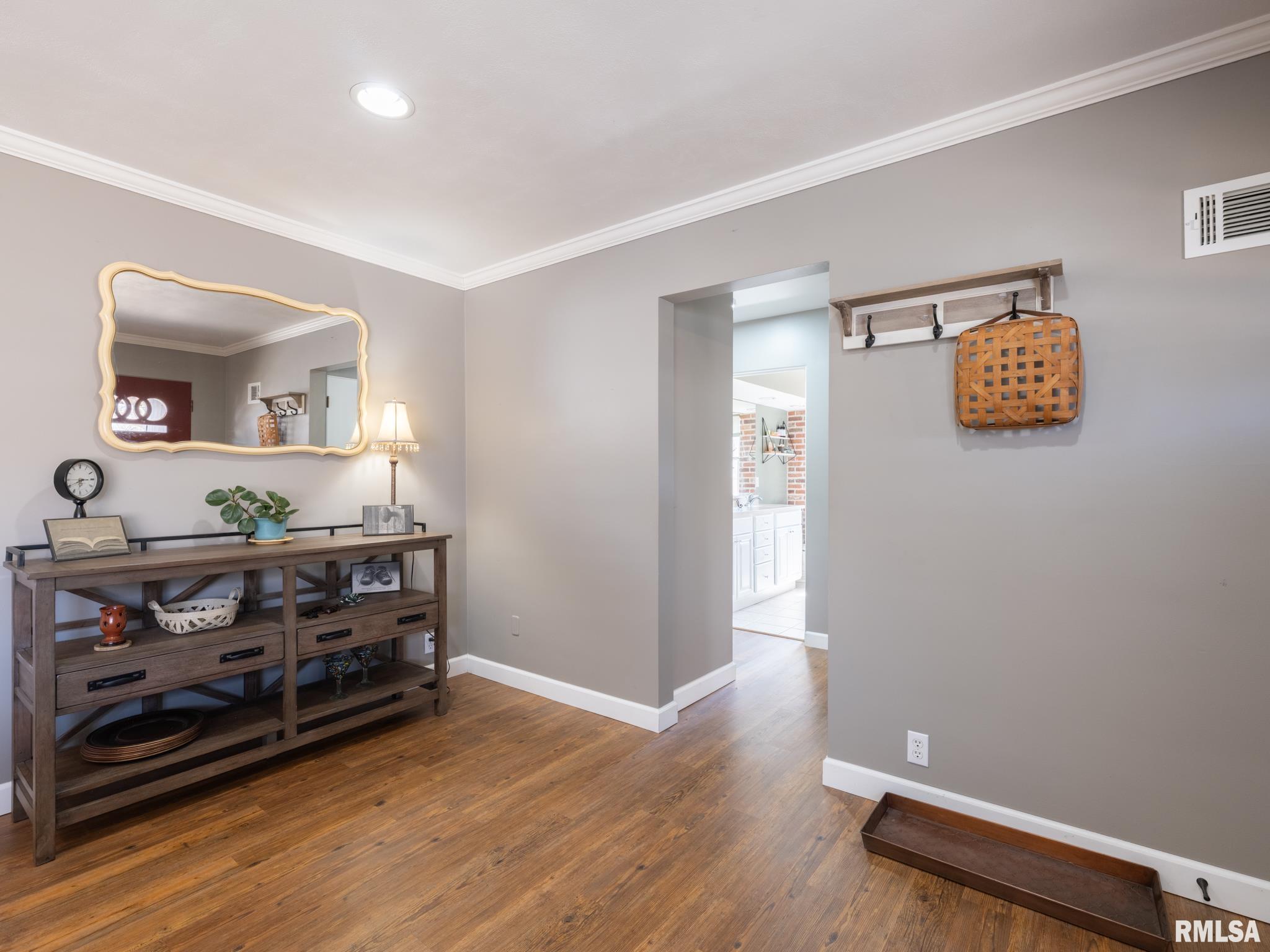 3326 N North Street, Peoria, Illinois image 12