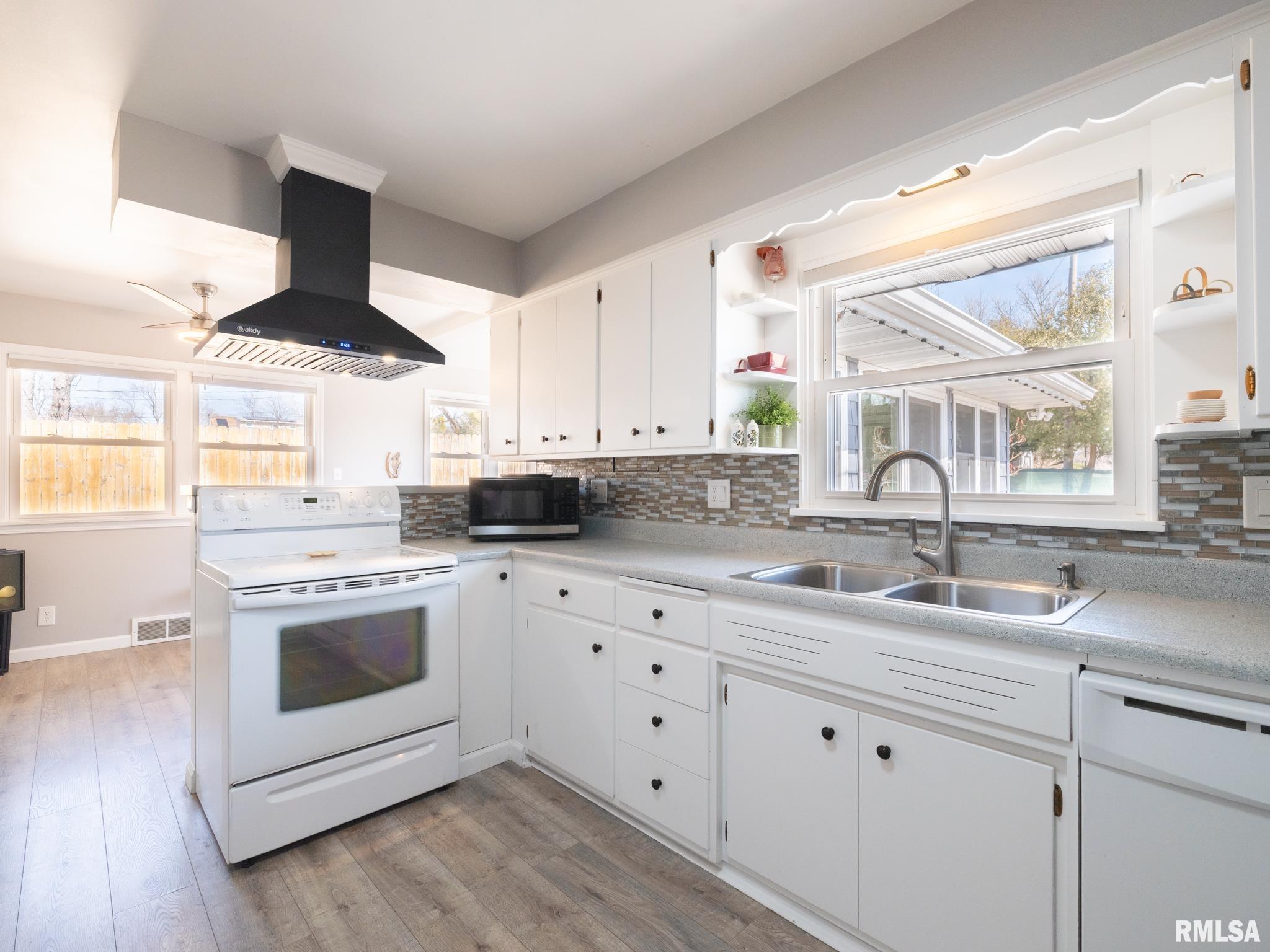 3326 N North Street, Peoria, Illinois image 27