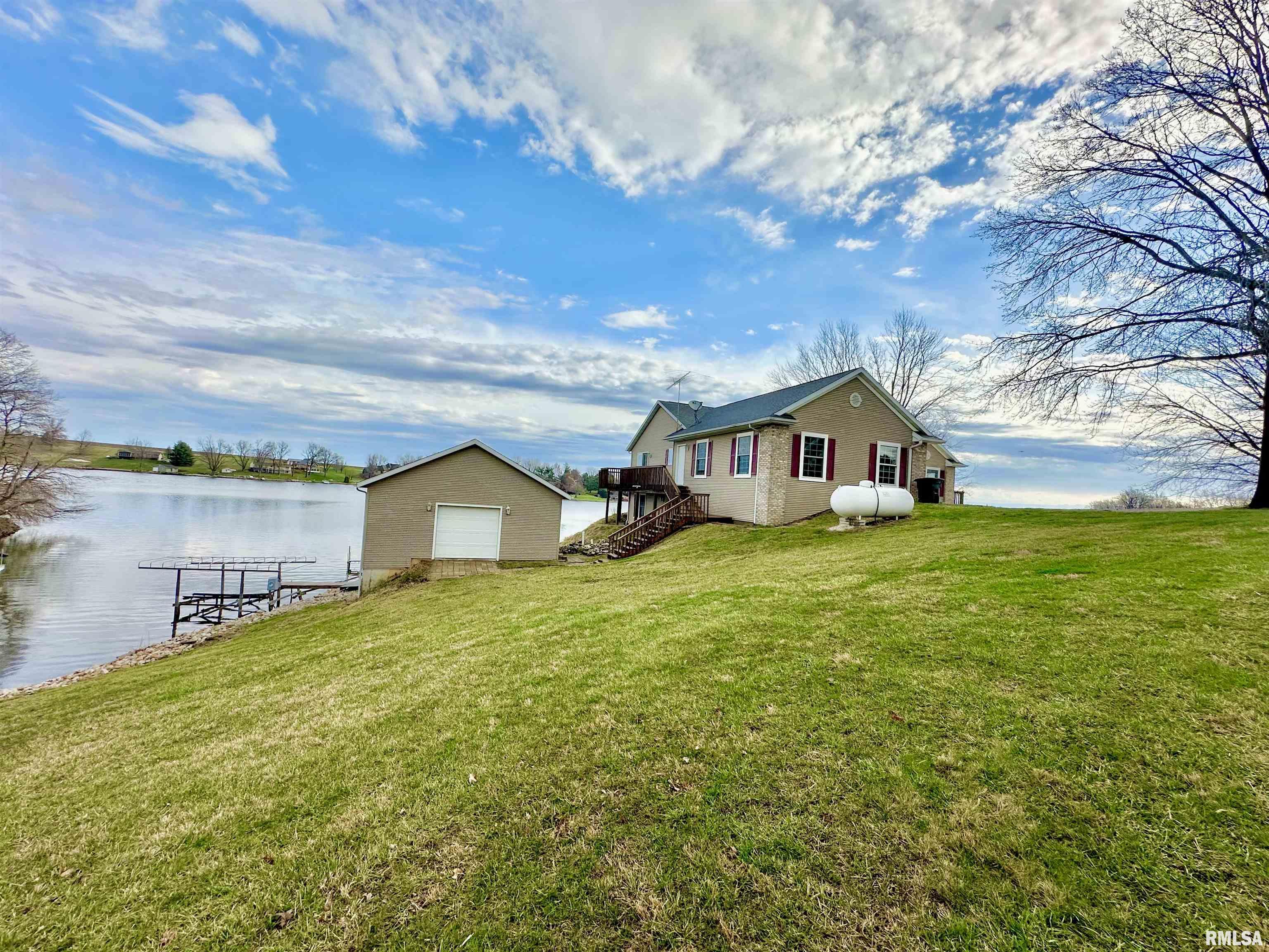 314 Lakeview Drive, Avon, Illinois image 19