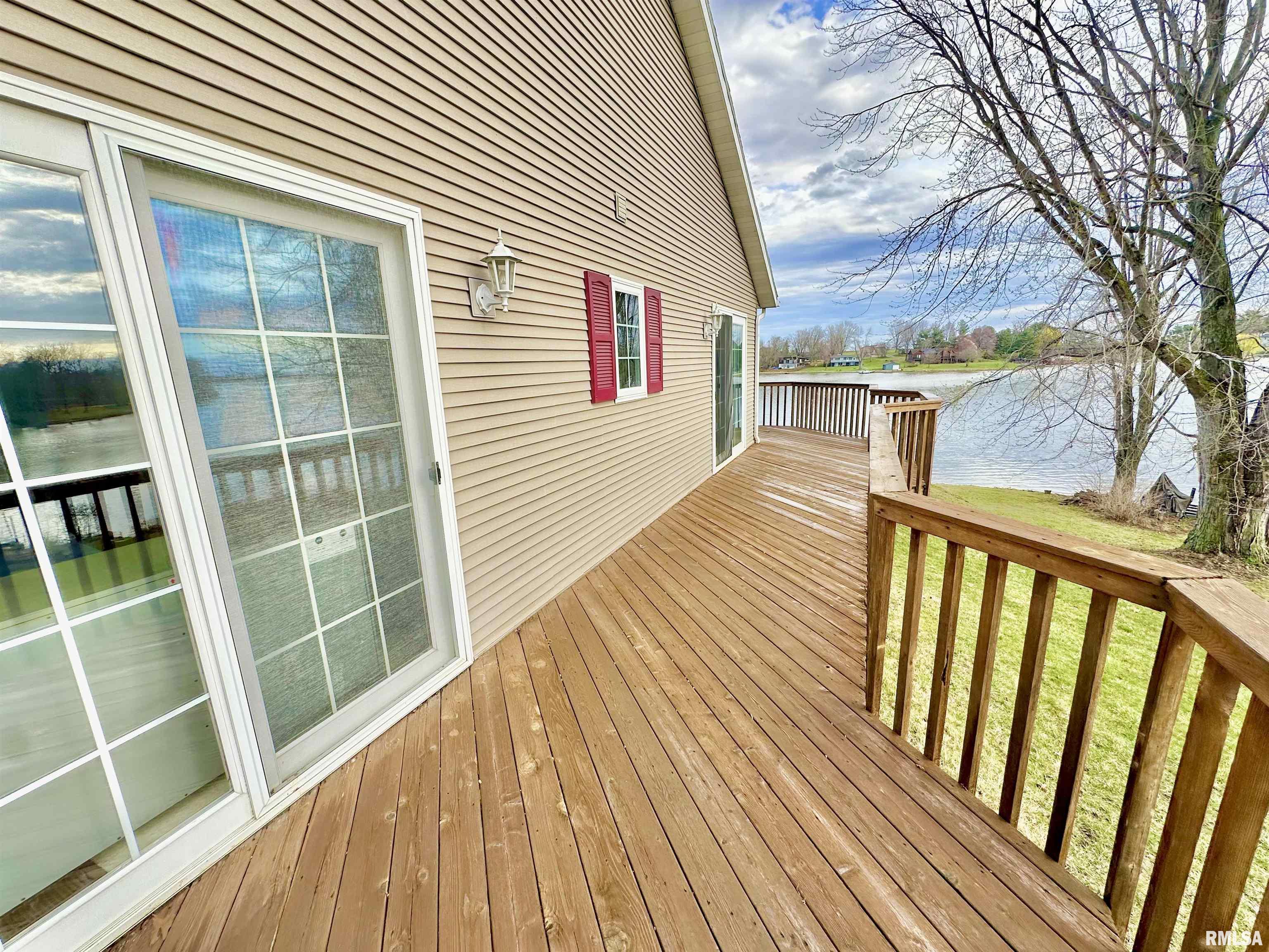314 Lakeview Drive, Avon, Illinois image 14