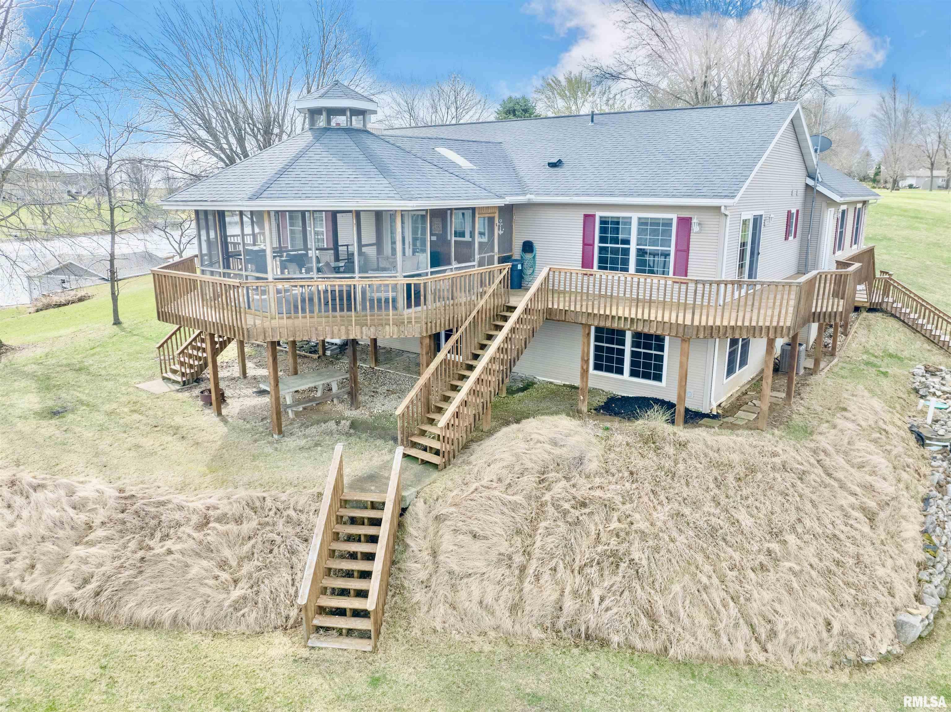 314 Lakeview Drive, Avon, Illinois image 2