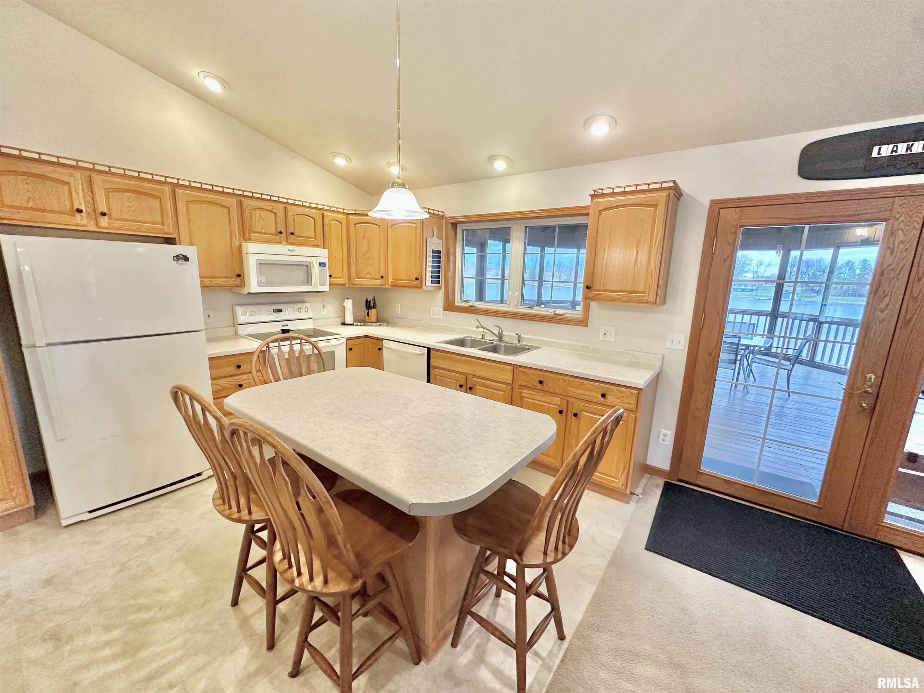 314 Lakeview Drive, Avon, Illinois image 47