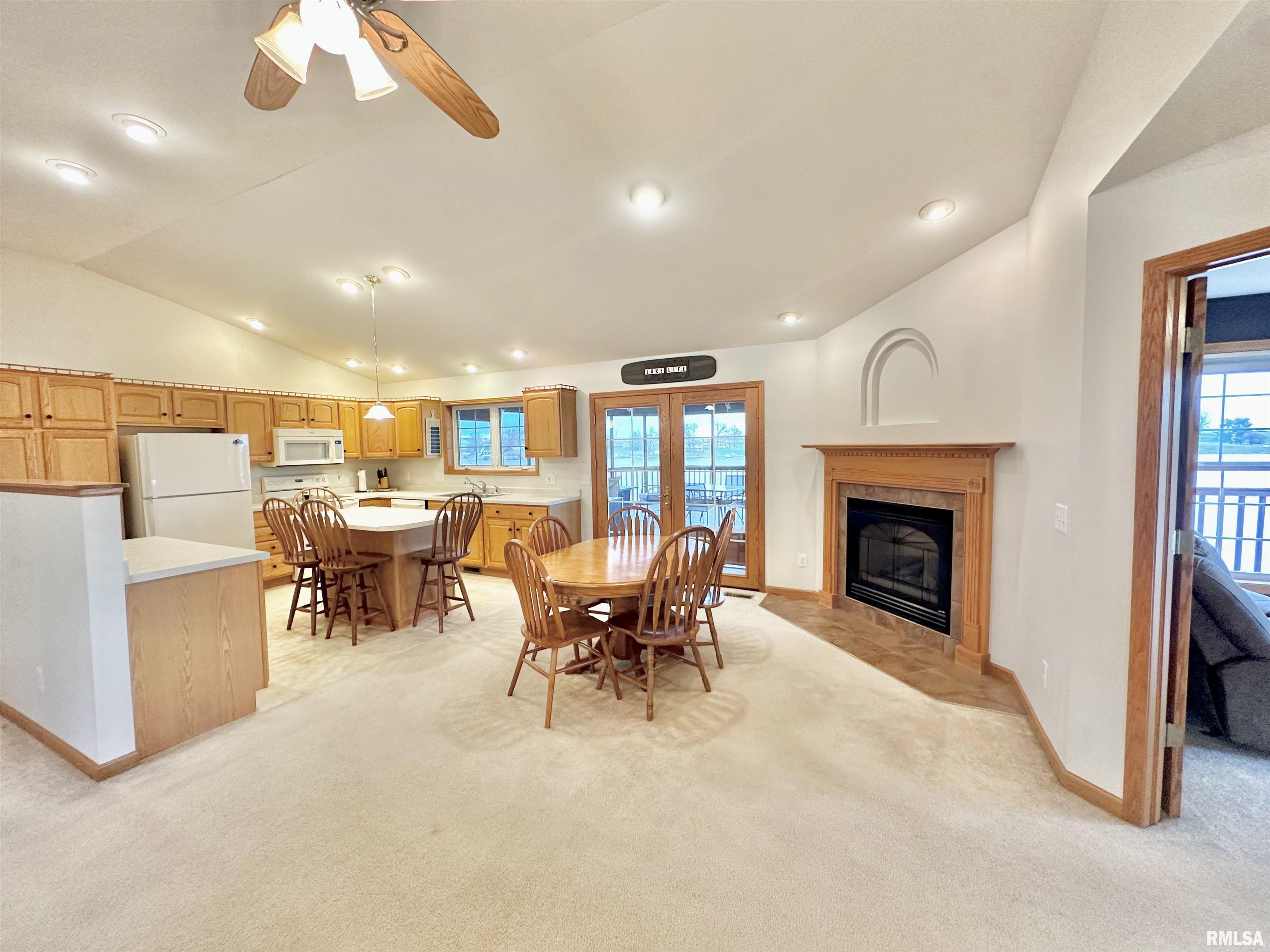 314 Lakeview Drive, Avon, Illinois image 43