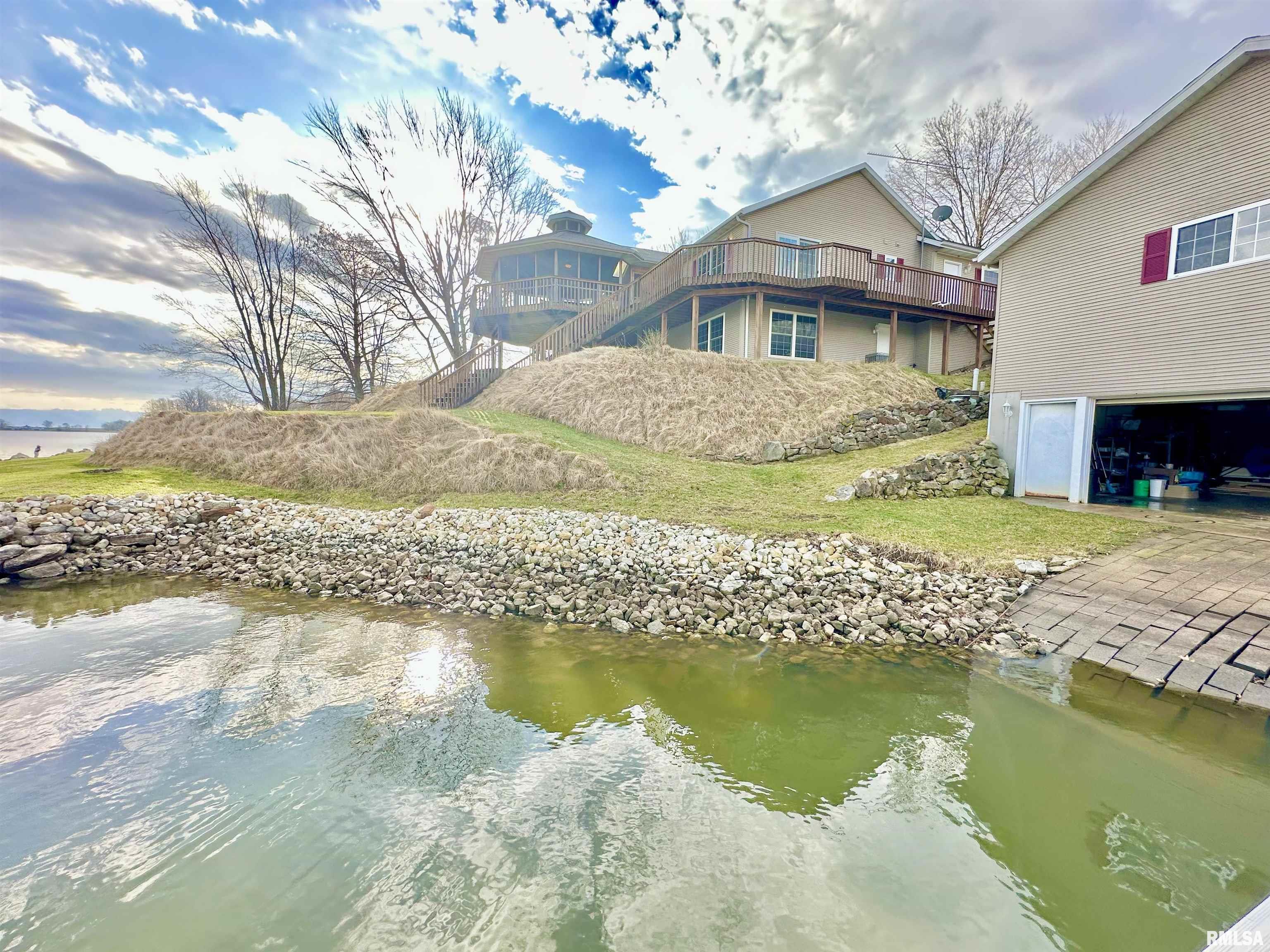 314 Lakeview Drive, Avon, Illinois image 24