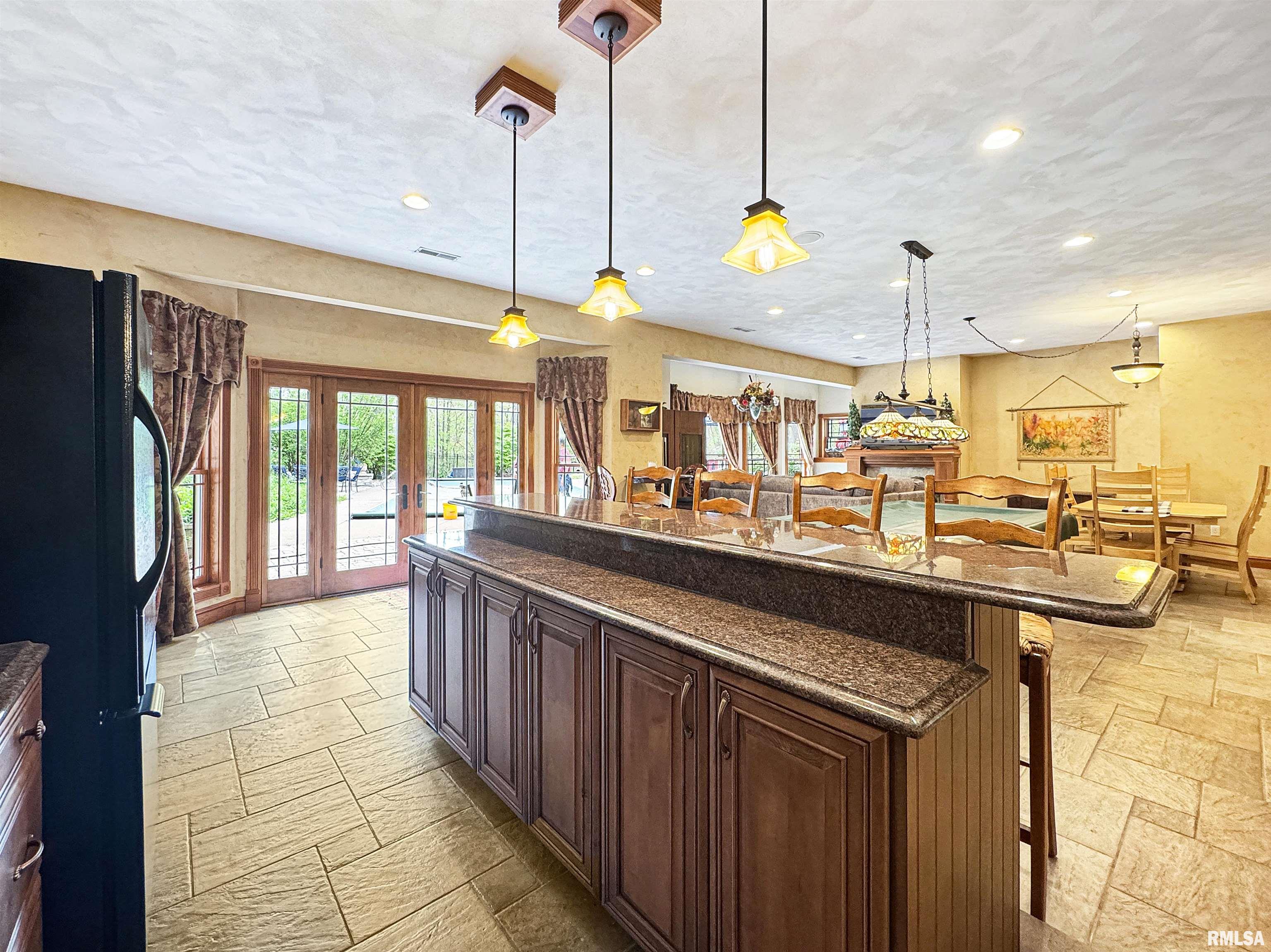 7300 N Honeysuckle Court, Brimfield, Illinois image 14