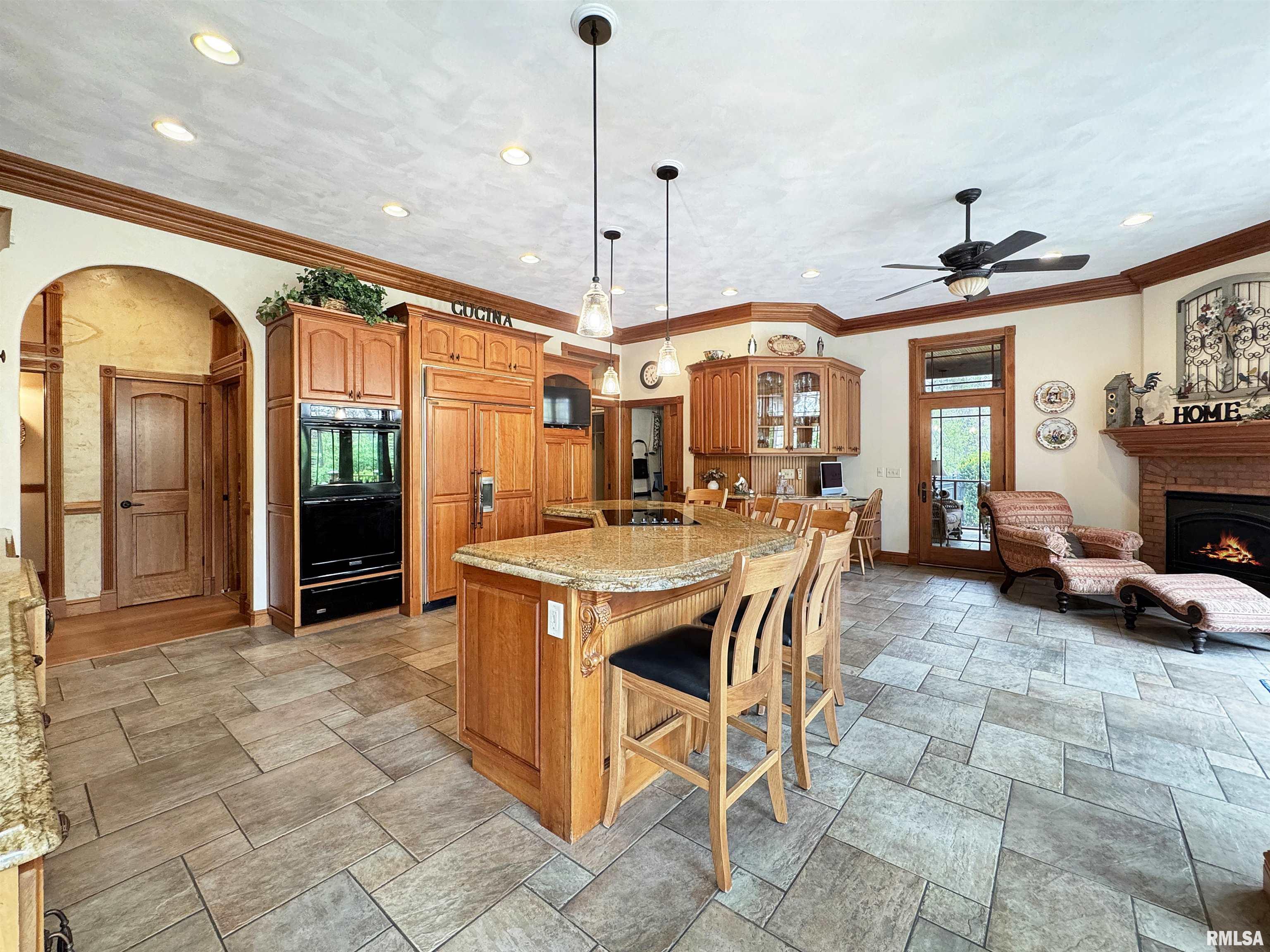 7300 N Honeysuckle Court, Brimfield, Illinois image 17