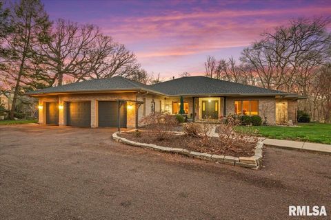 Homes For Sale - 6201 Westminster Court<br/> Sangamon County, Springfield, IL 62711