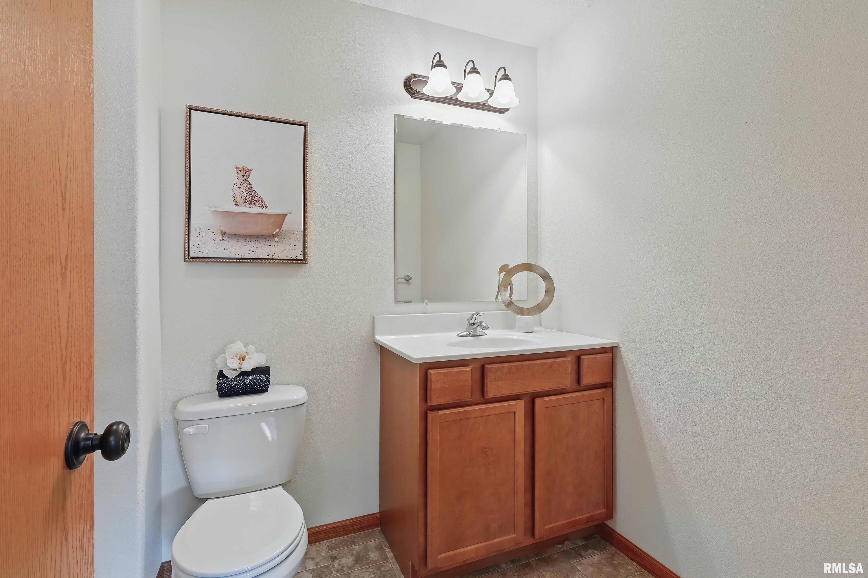 6120 Deere Creek Lane #A, Davenport, Iowa image 17