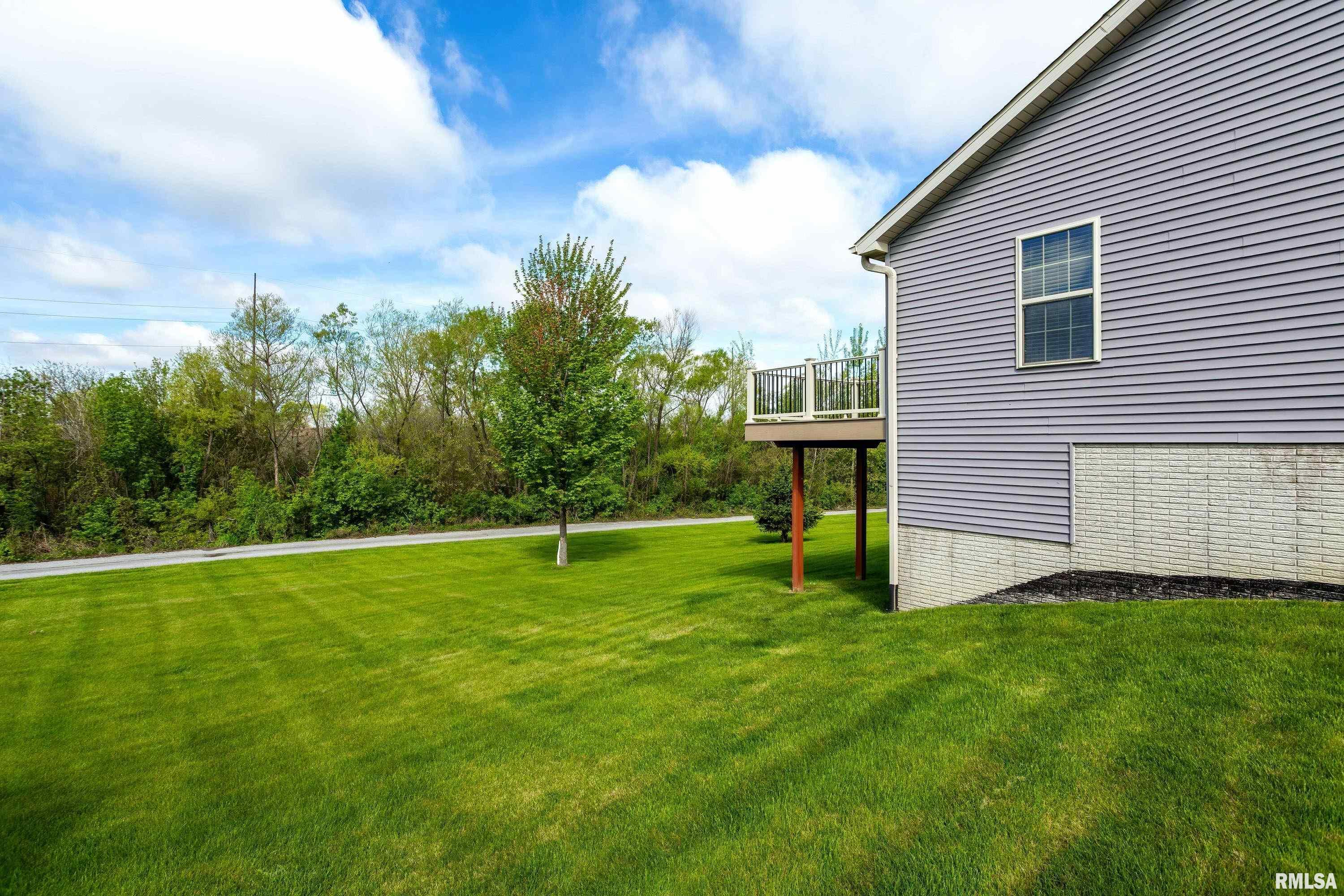 6120 Deere Creek Lane #A, Davenport, Iowa image 33