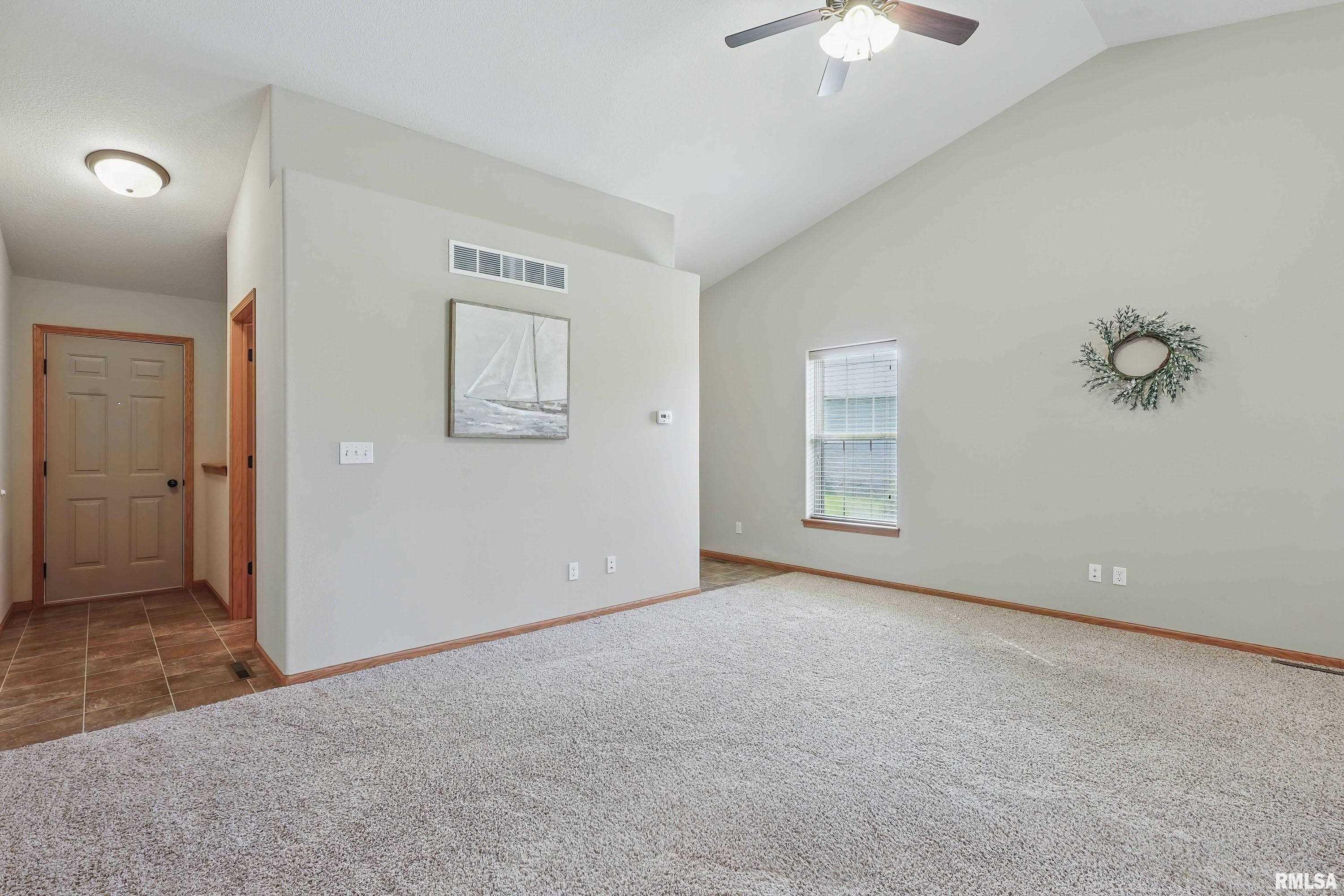 6120 Deere Creek Lane #A, Davenport, Iowa image 11