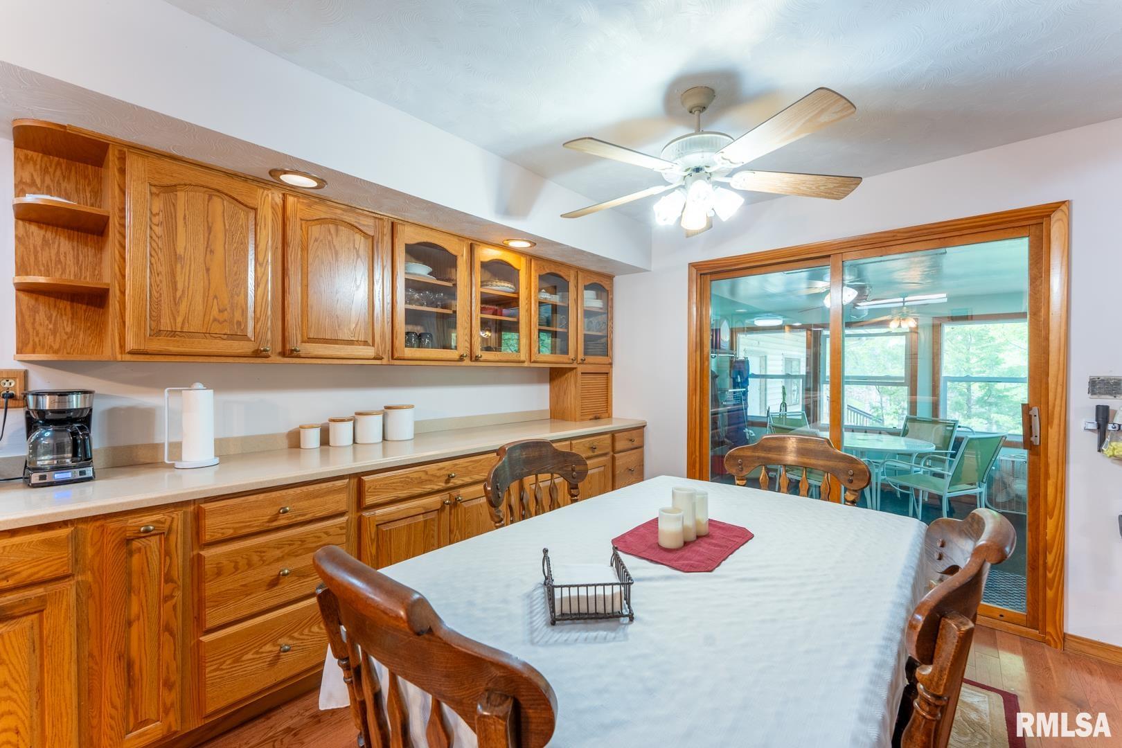 2581 S Lakeshore Drive, Goreville, Illinois image 17