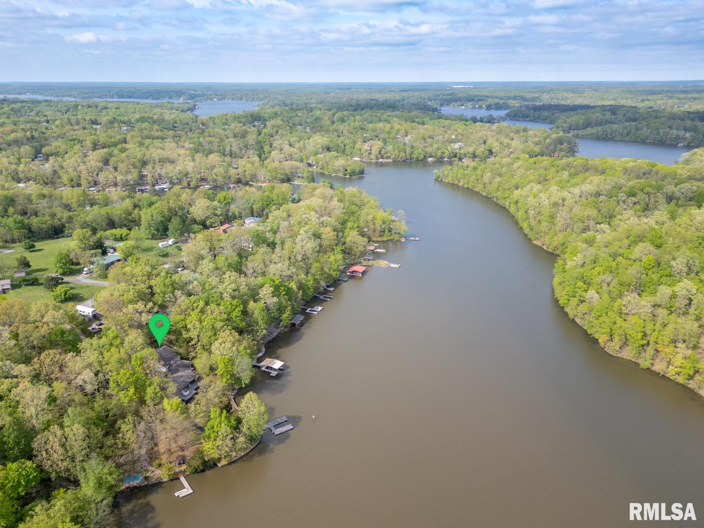 2581 S Lakeshore Drive, Goreville, Illinois image 4