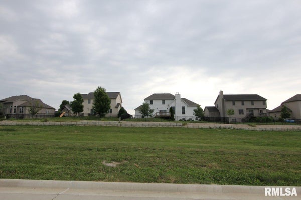 6908 N WATER OAK DR, EDWARDS, IL 61528 - Image 5be8801bbecbb123068fc21cb1affcad/4275480933