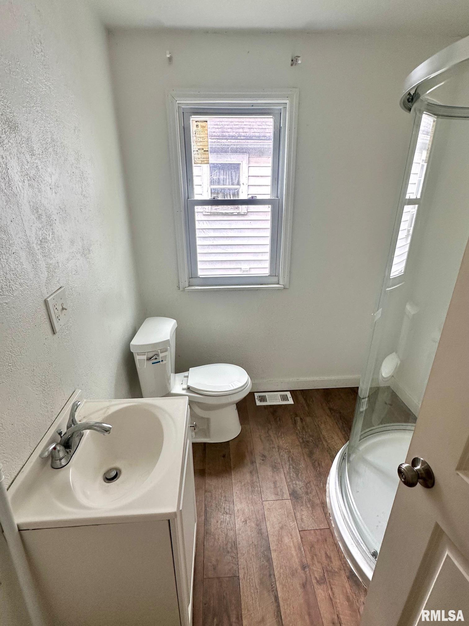 945 N Church Street, Jacksonville, Illinois image 9