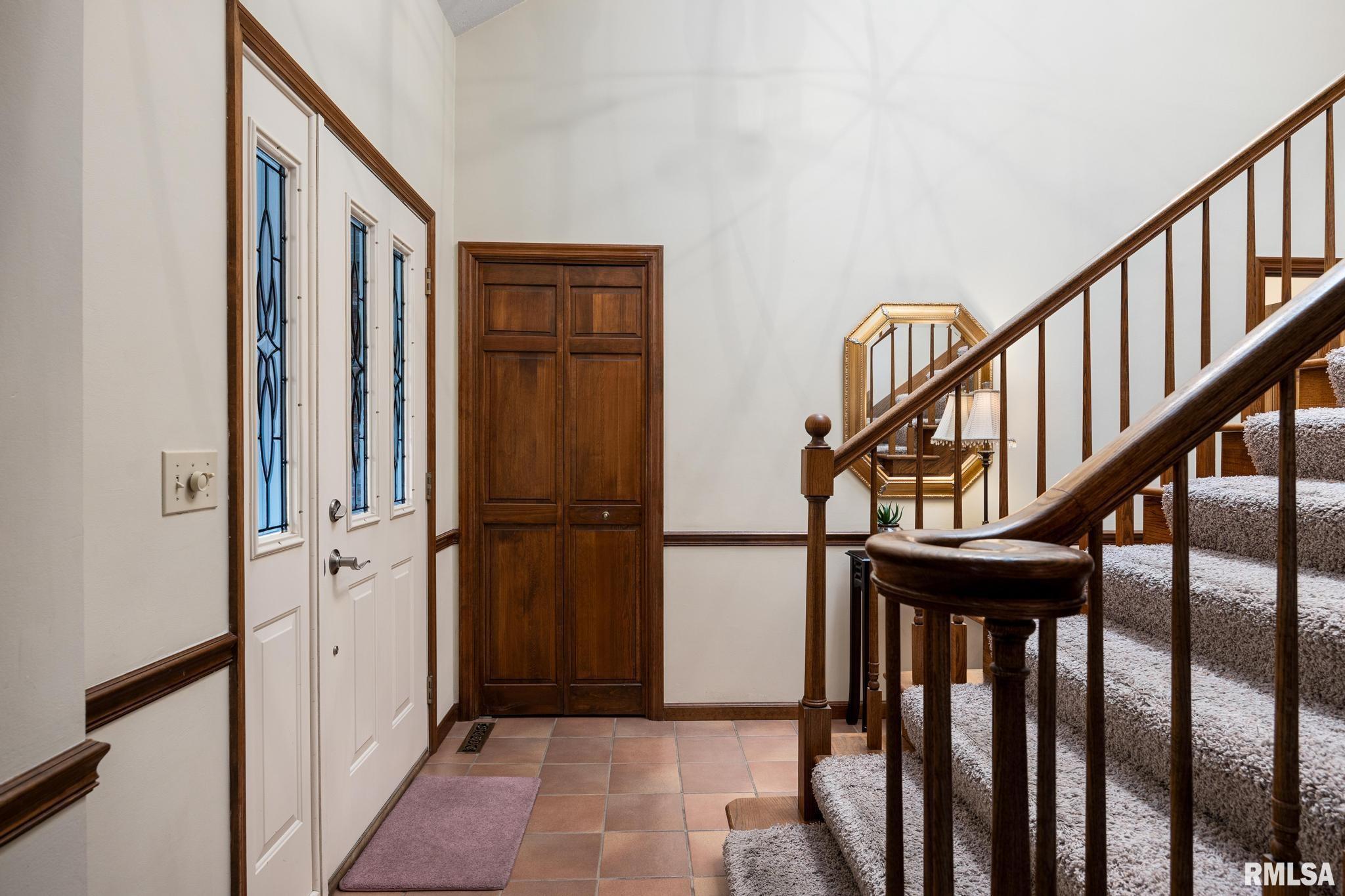 1312 W Wexford Place, Peoria, Illinois image 3
