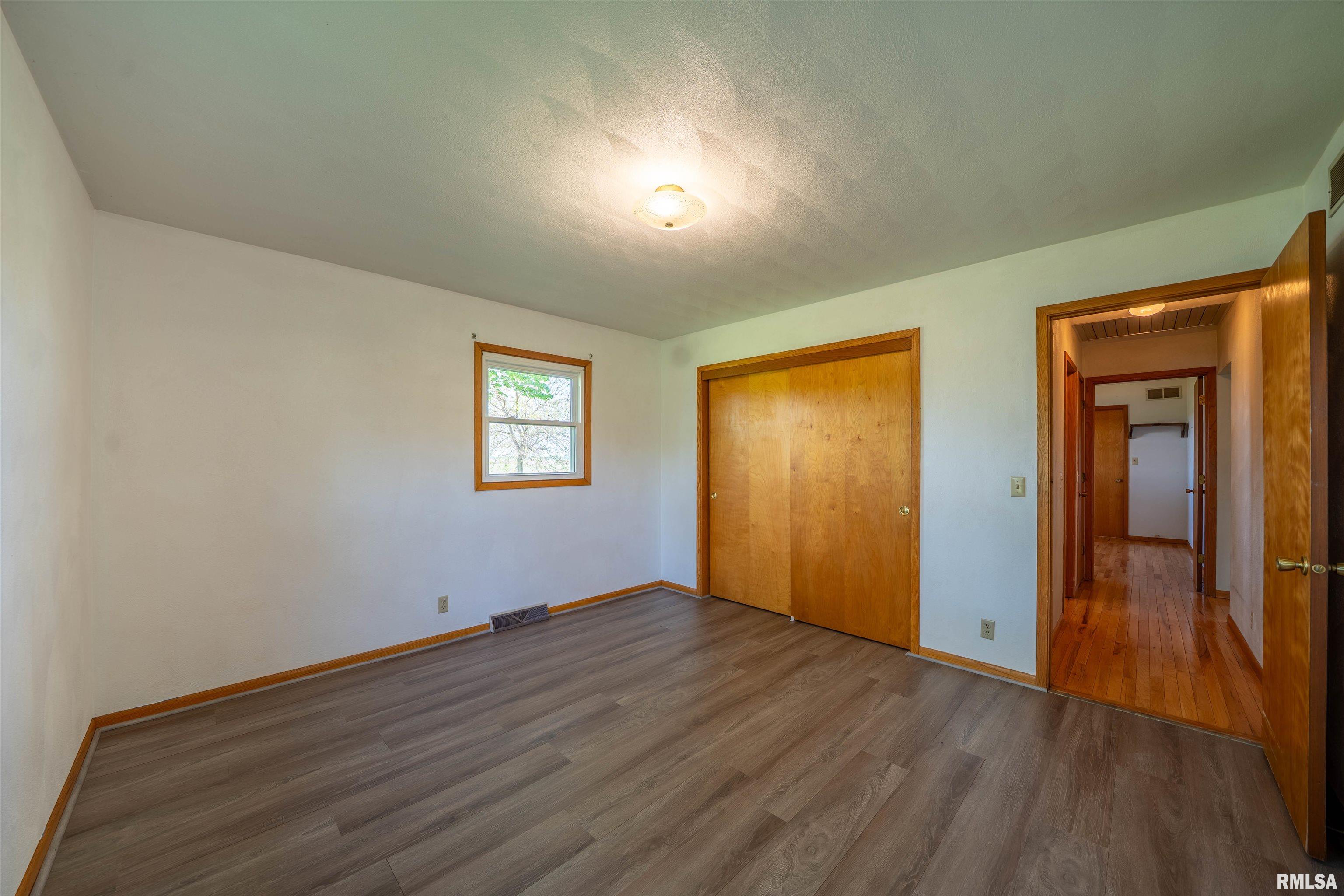 15361 Furrow Road, Pekin, Illinois image 19