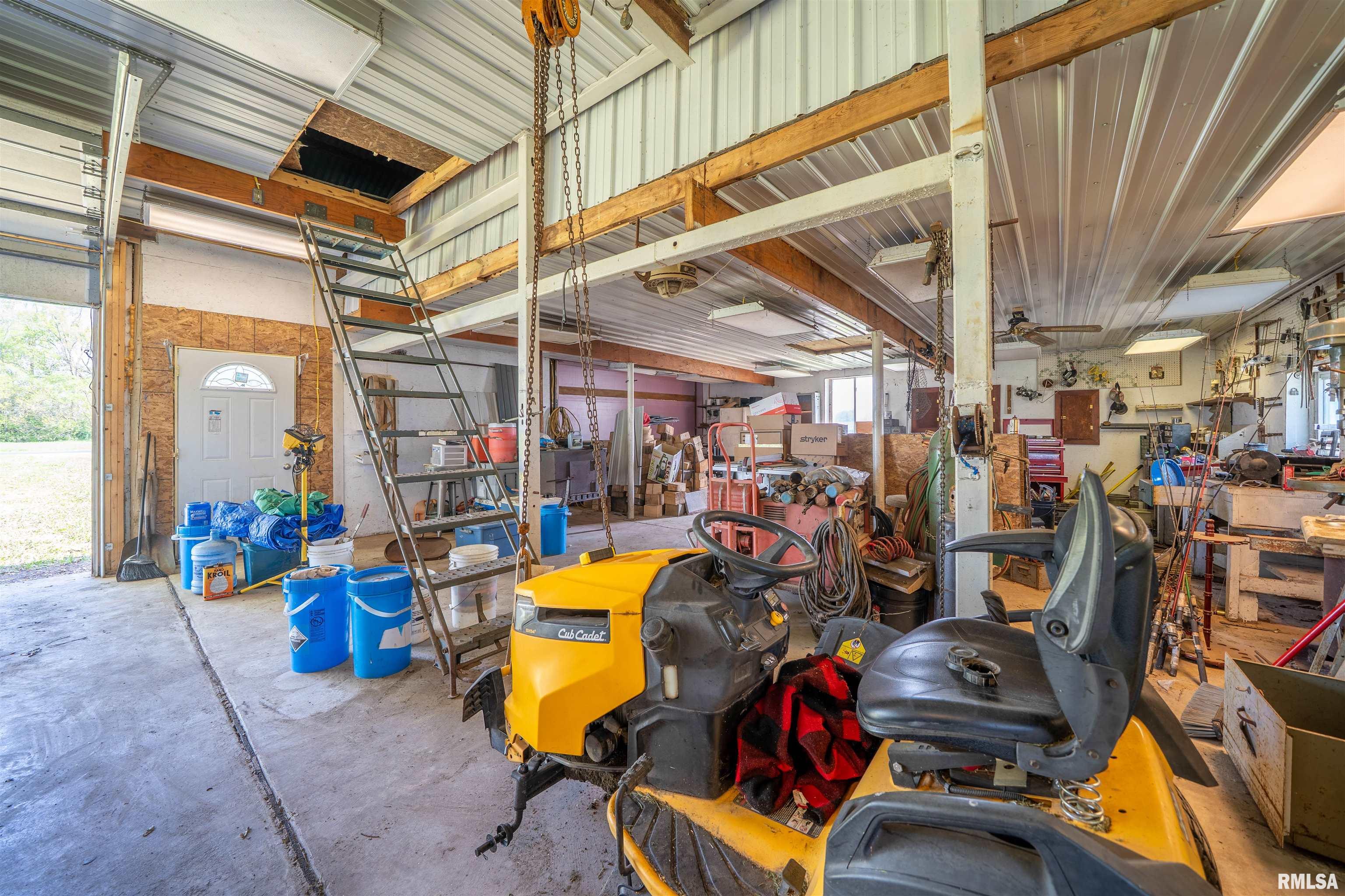 15361 Furrow Road, Pekin, Illinois image 40