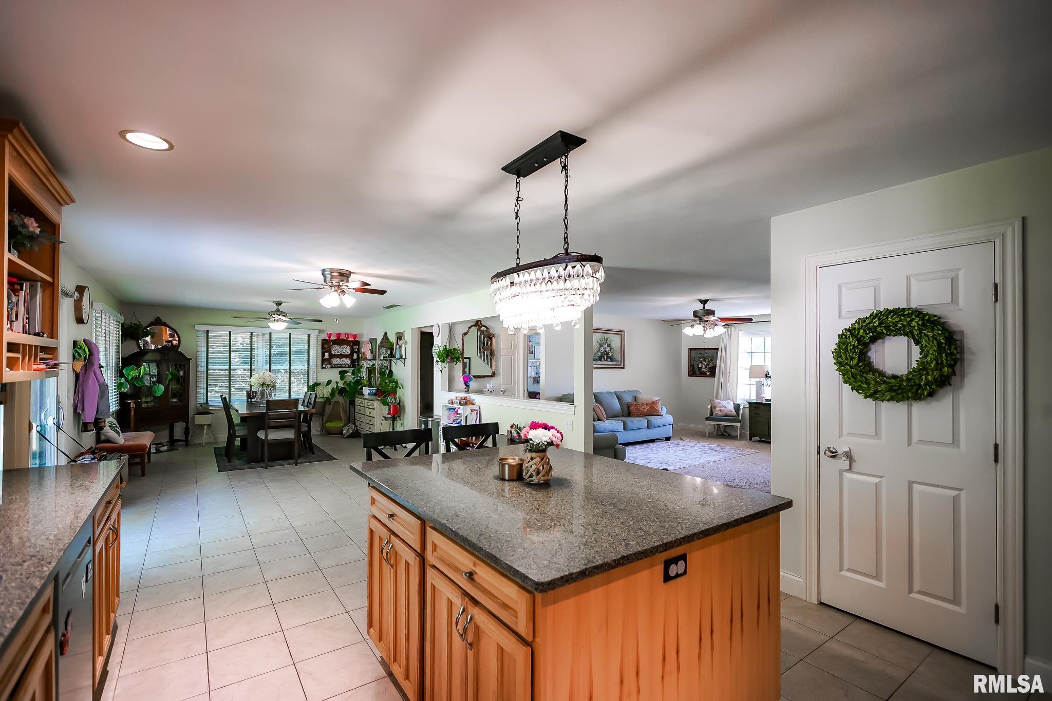 15207 N 7th Street, Chillicothe, Illinois image 22