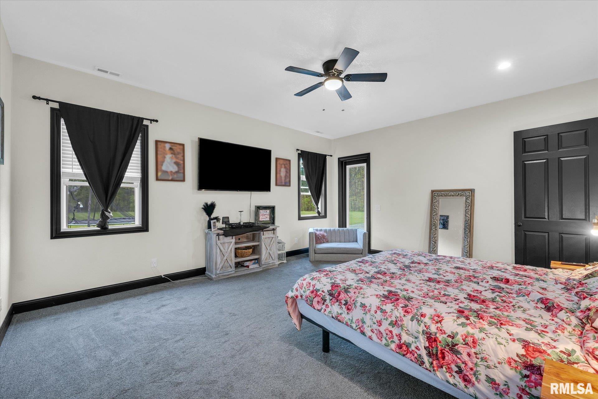 15295 E County Road 150 N, Charleston, Illinois image 26