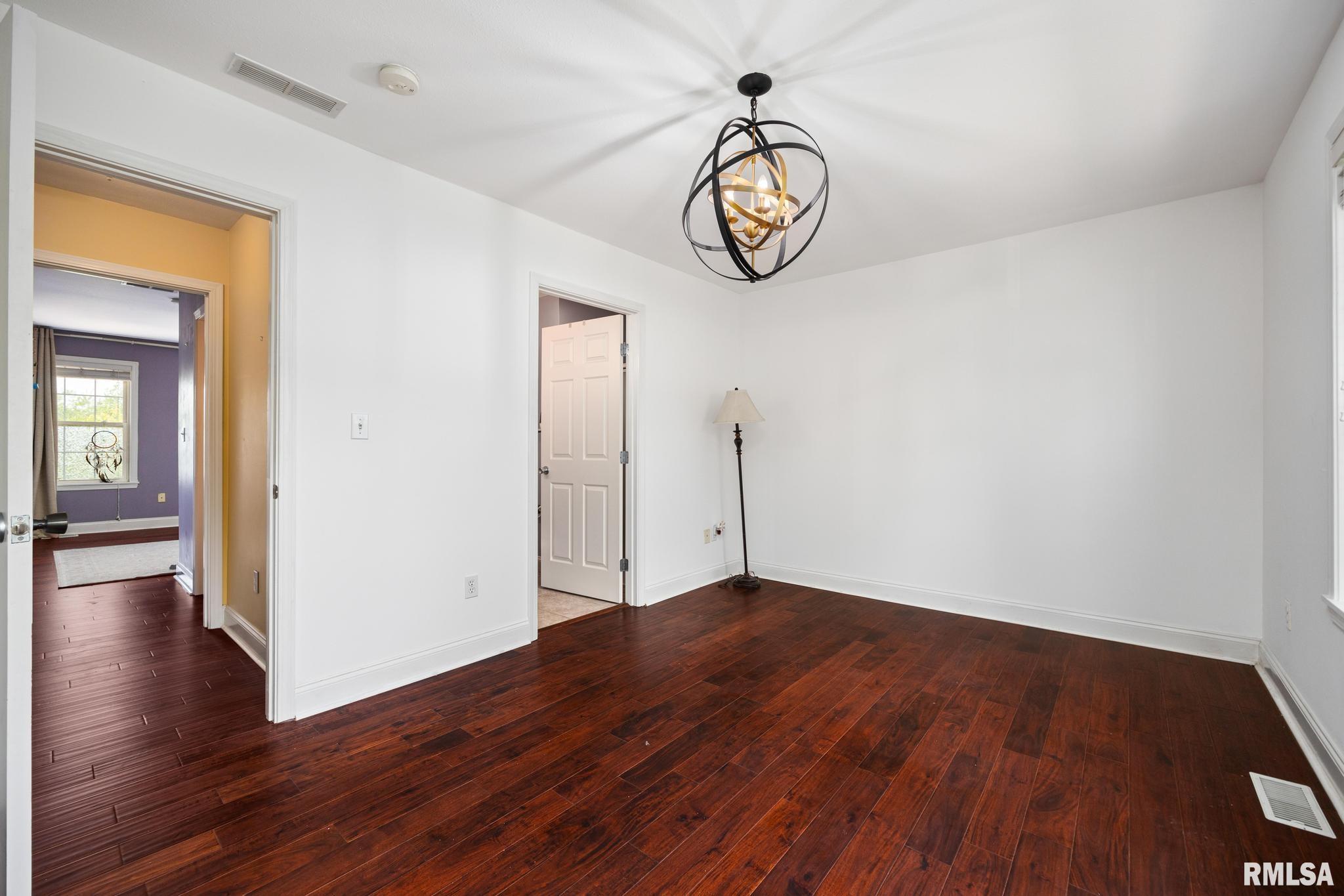 3329 W King James Road, Peoria, Illinois image 17