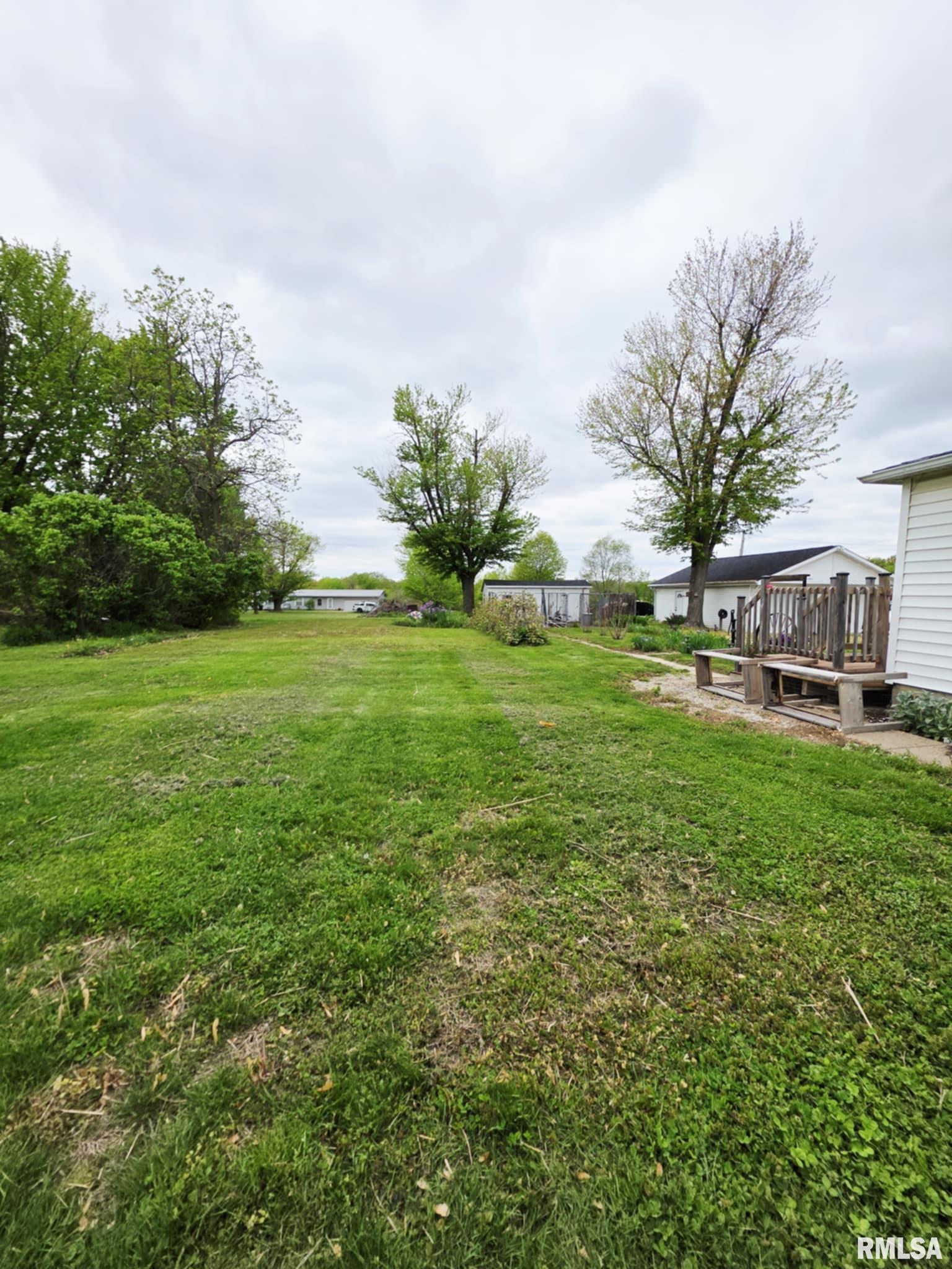 303 S Hedrick Street, Loraine, Illinois image 6