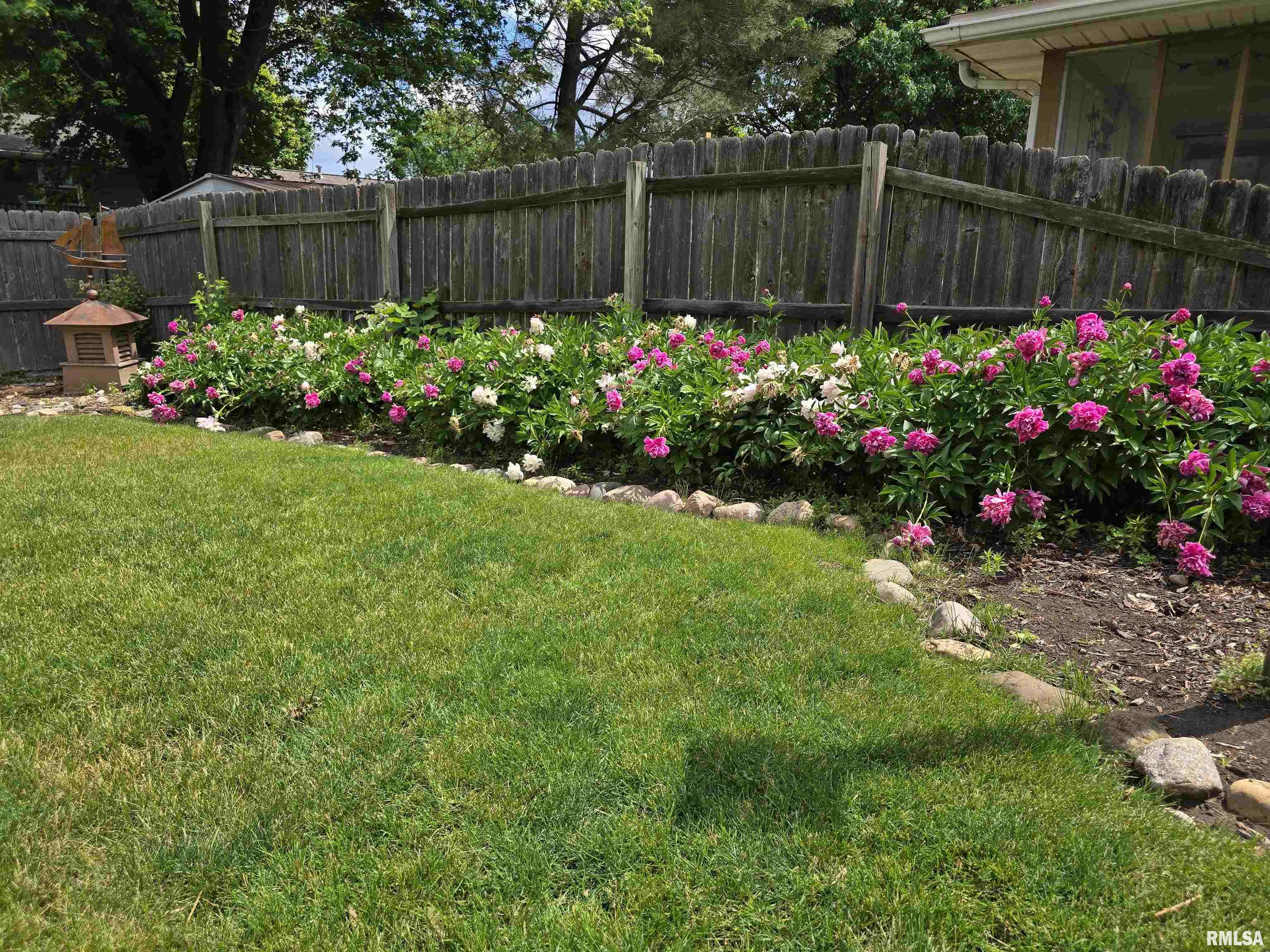 901 Coolidge Avenue, Pekin, Illinois image 29