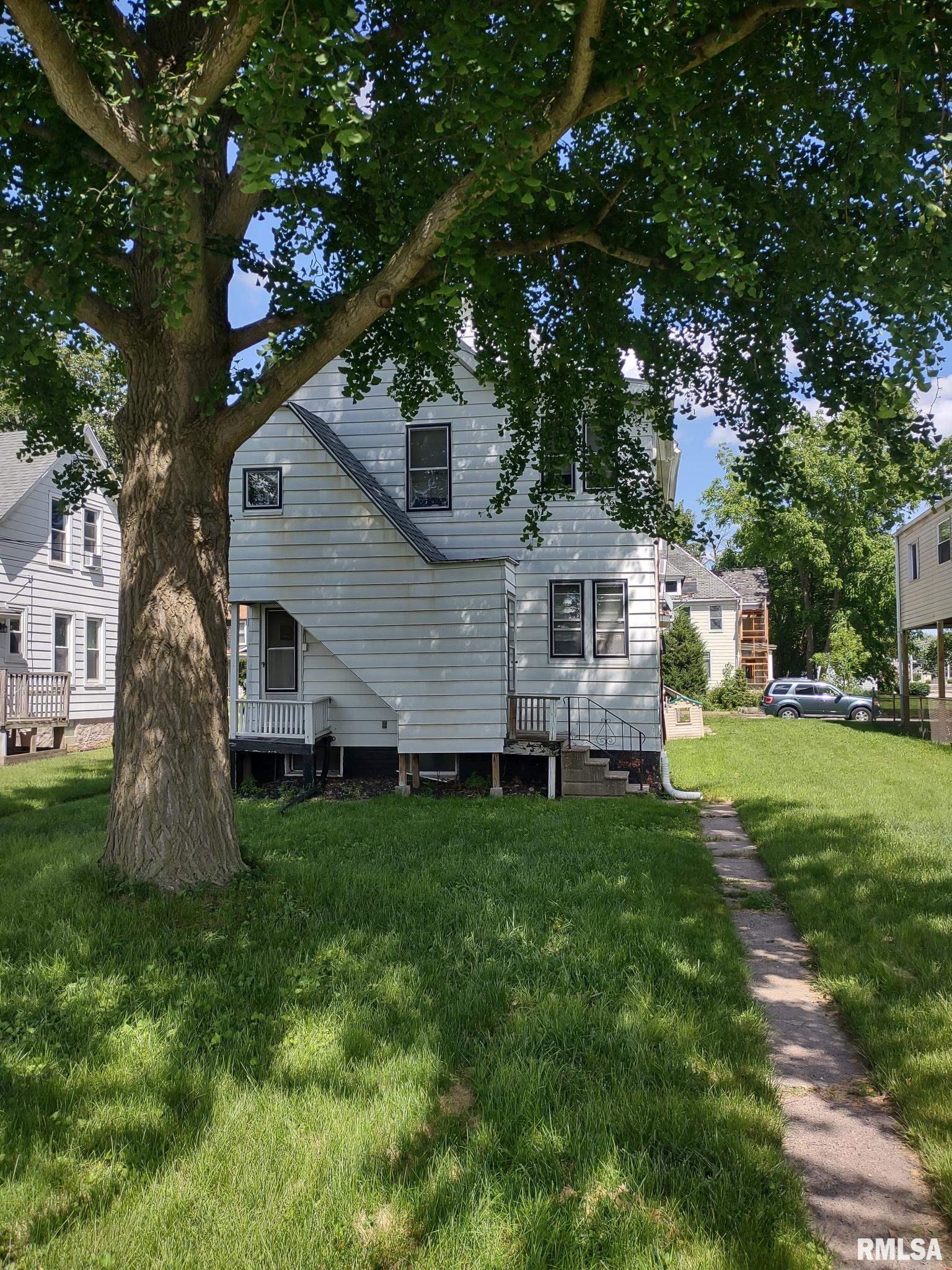 1437 13th Street, Moline, Illinois image 4