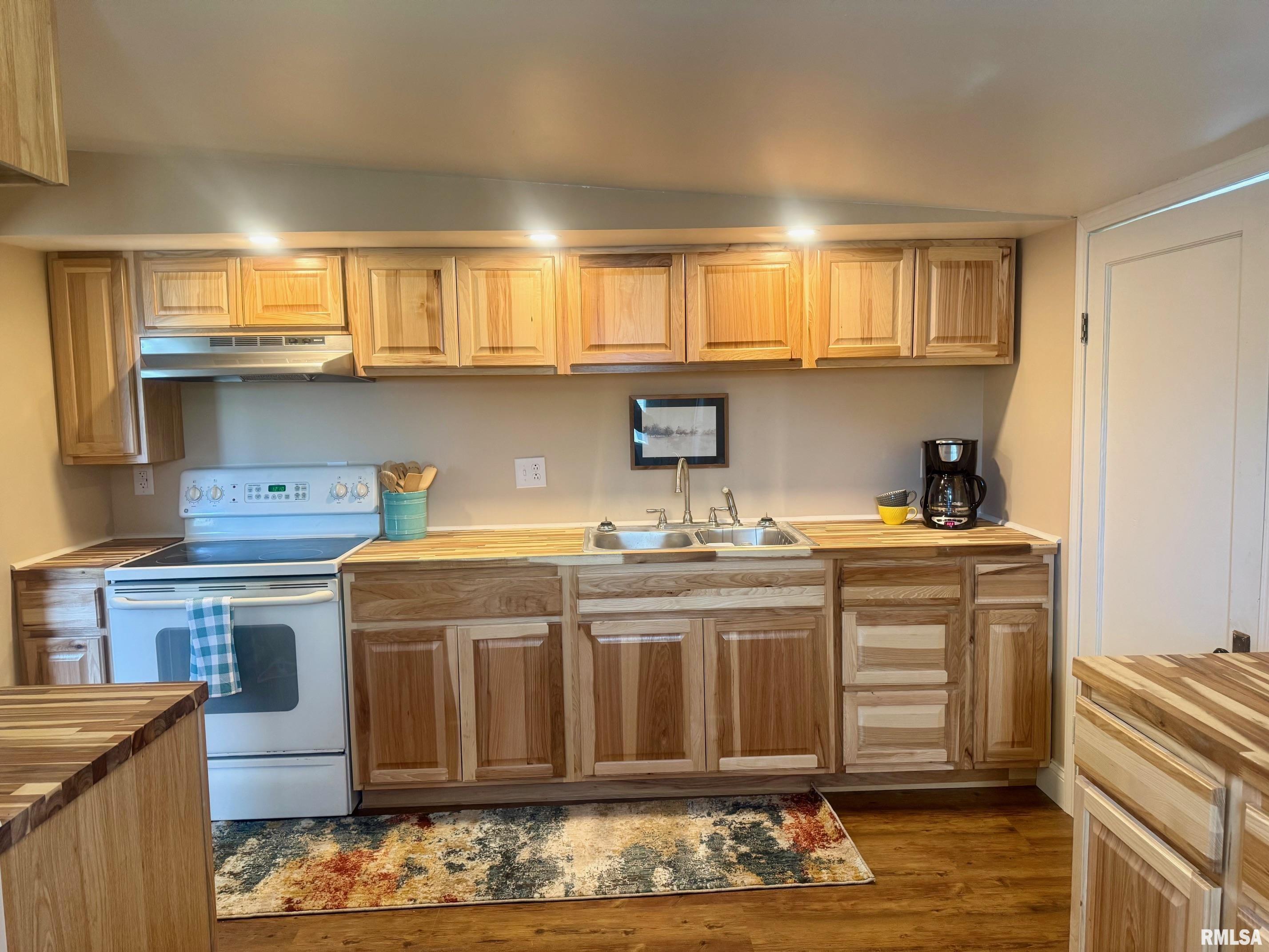 1106 S 19th Street, Quincy, Illinois image 8