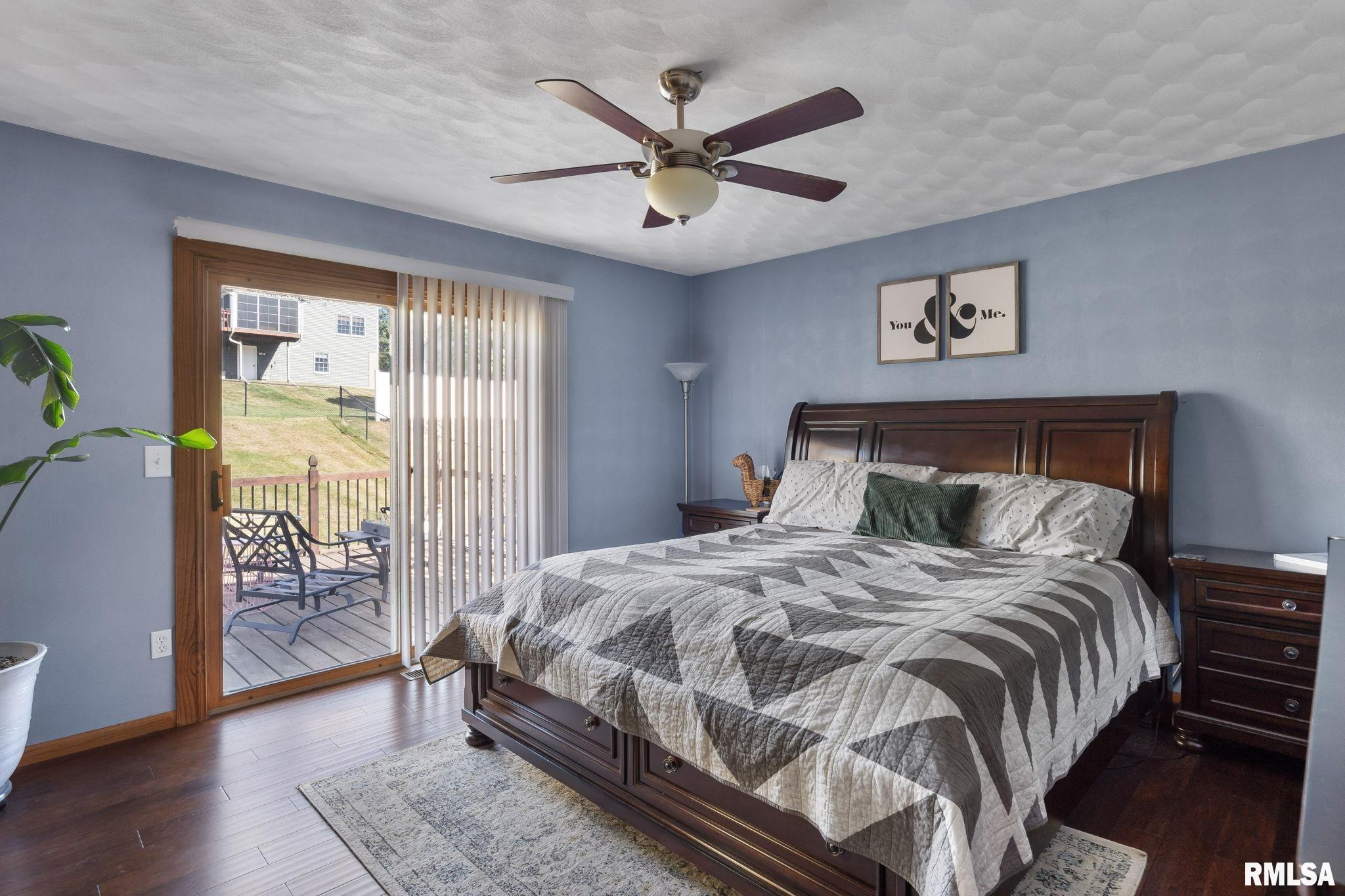 2832 W 44th Street, Davenport, Iowa image 9