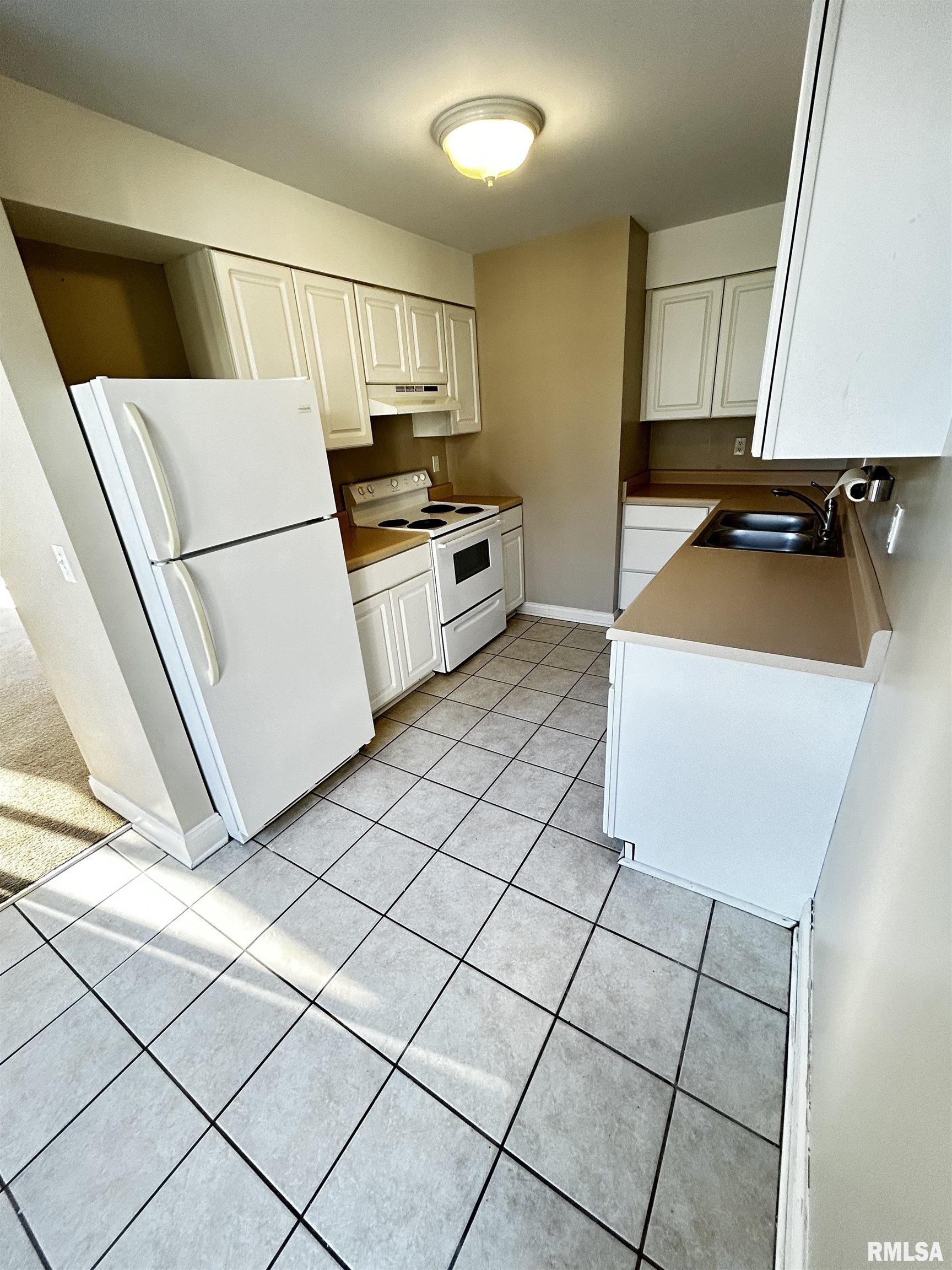 125 SW Jefferson Avenue #W3NE, Peoria, Illinois image 17