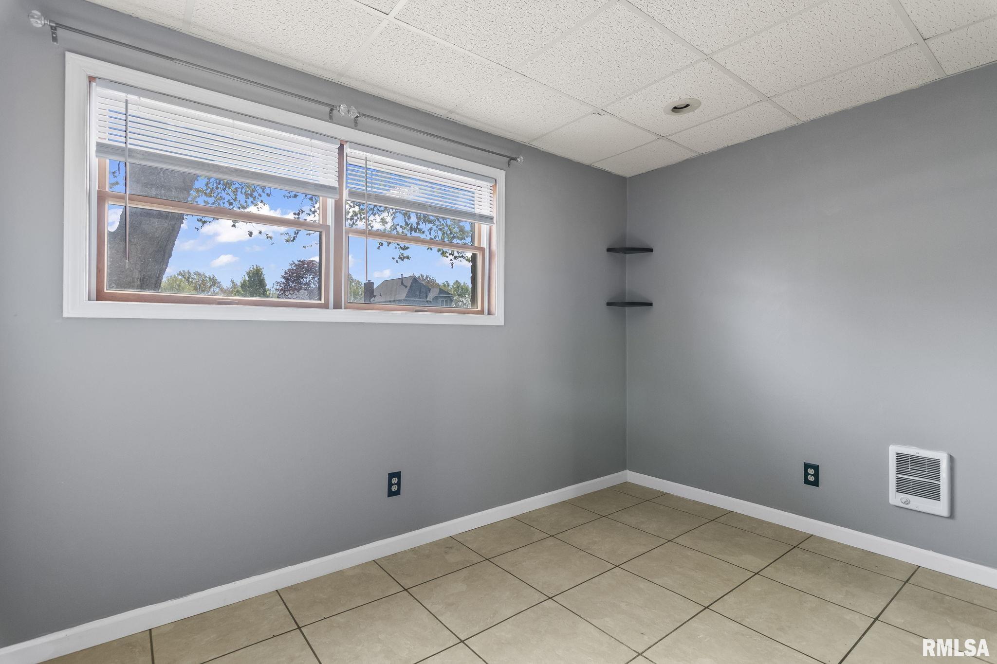 305 Plover Drive, Chatham, Illinois image 24