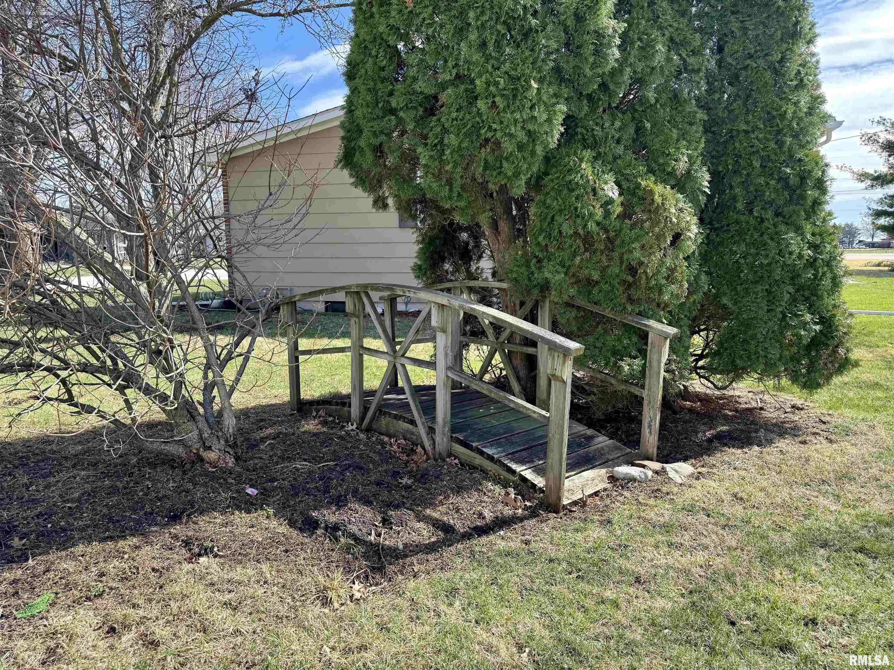 921 Bobby Avenue, Macomb, Illinois image 32