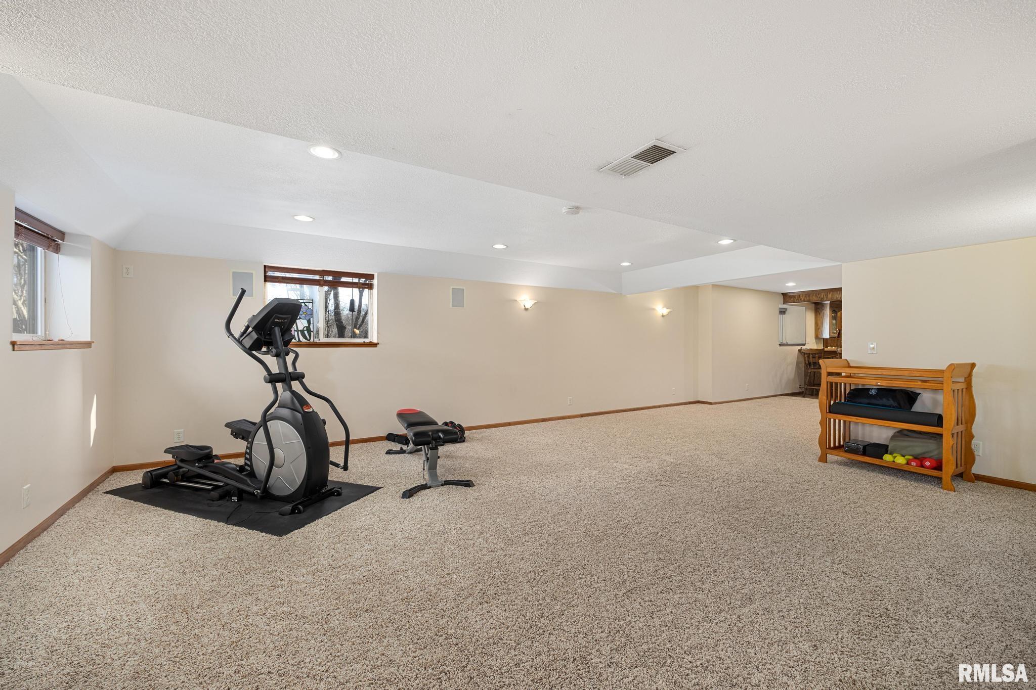 812 W Bridgetowne Court, Dunlap, Illinois image 44