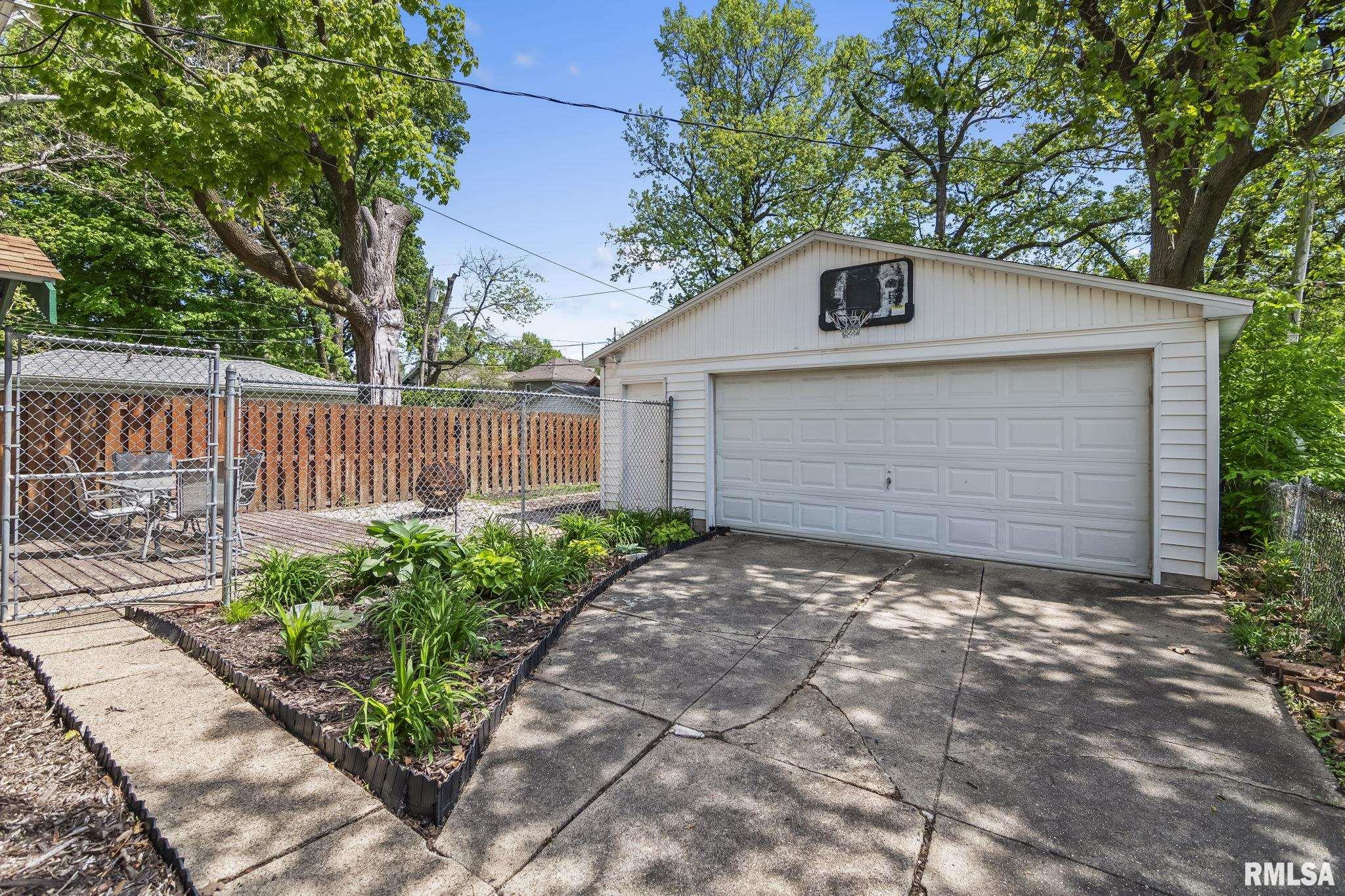 1720 Whittier Avenue, Springfield, Illinois image 27