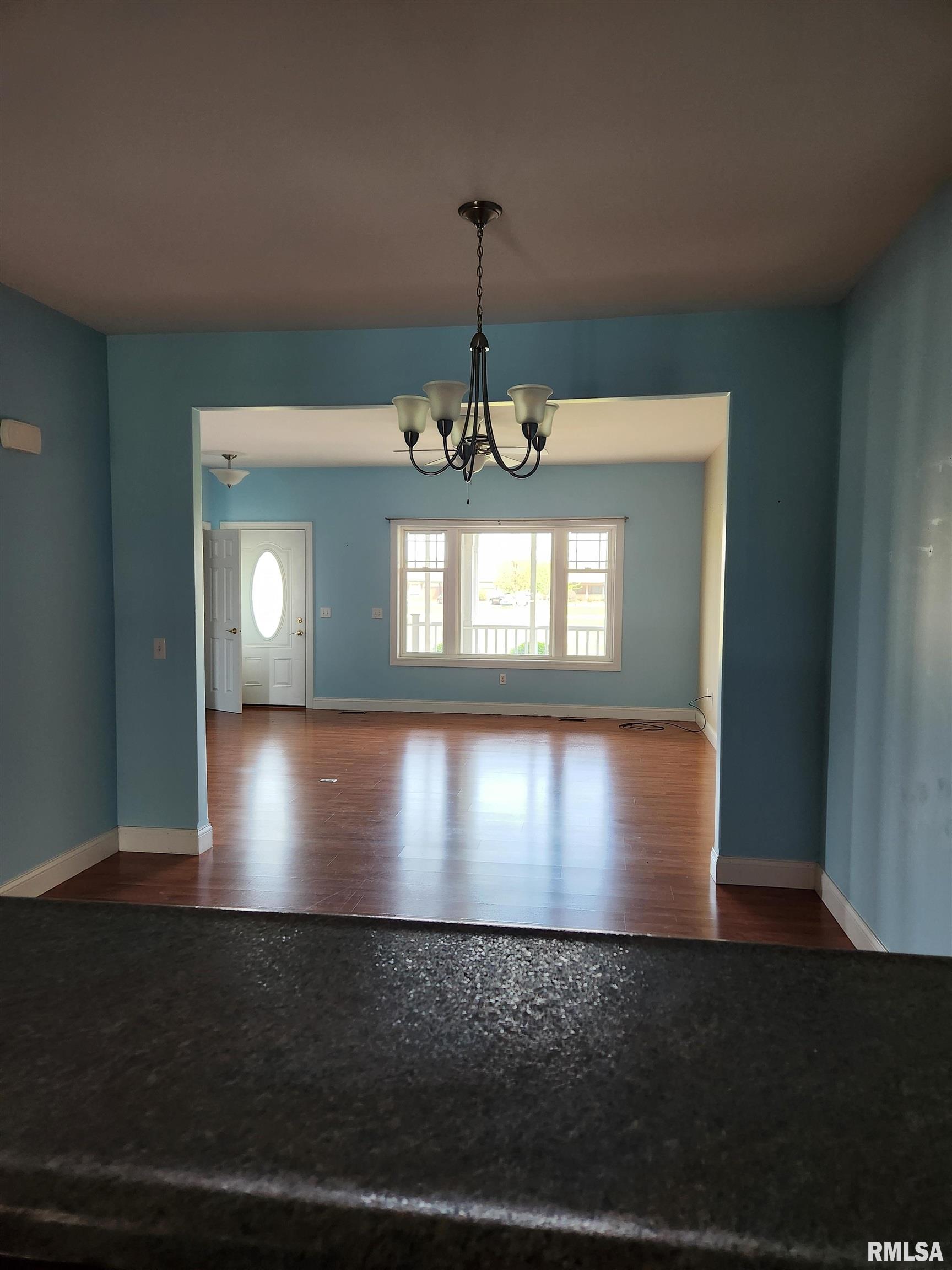 1308 Meadowlark Lane, Macomb, Illinois image 3