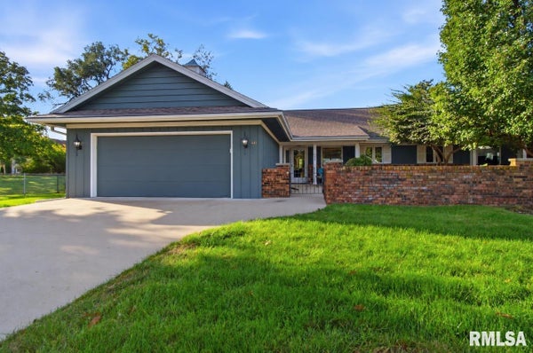 440 W WOODRIDGE LN, PEORIA, IL 61614 - Image 5e0b2287f2b53a33da054ad2fcbfb8a2/2951484309