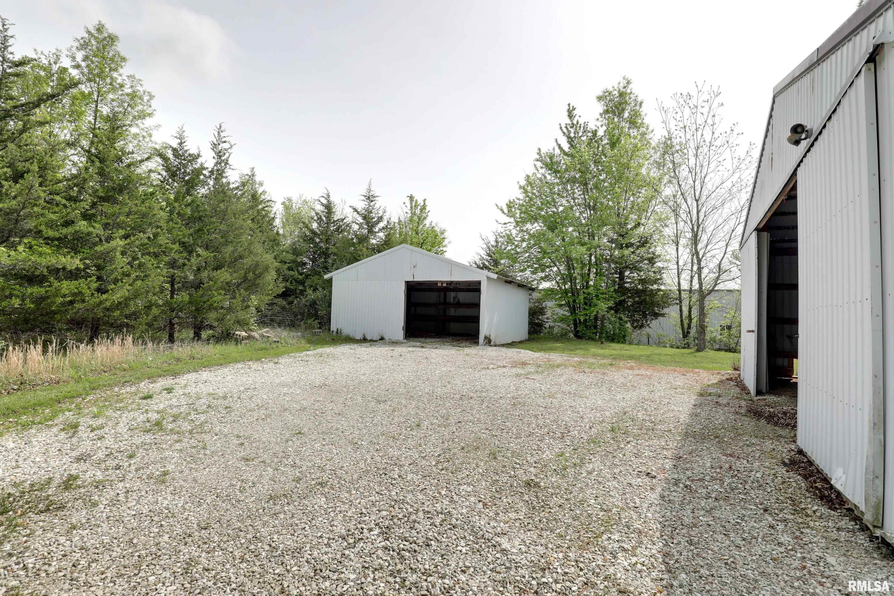 1431 Hwy 104, Quincy, Illinois image 37