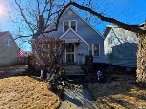 Homes For Sale - 714 W Meadows Place<br/> Peoria County, Peoria, IL 61604