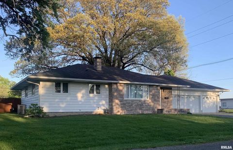 Photo of 1497 Passavant Drive, Jacksonville, IL 62650 (MLS # CA1043312)