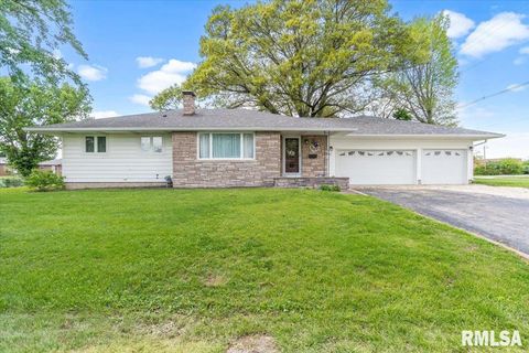 Photo of 1497 Passavant Drive, Jacksonville, IL 62650 (MLS # CA1043312)