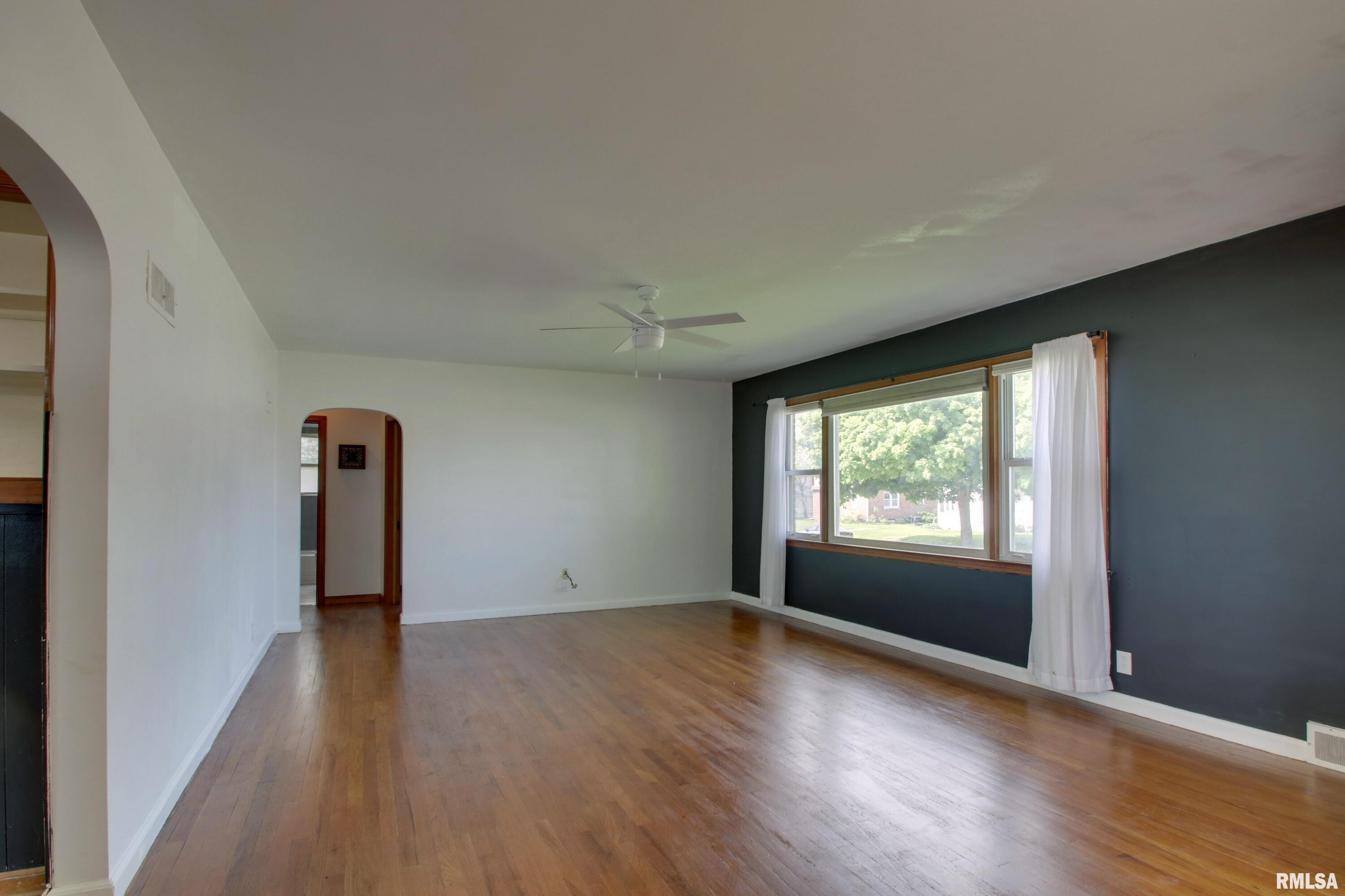 1434 N 13th Street, Quincy, Illinois image 5