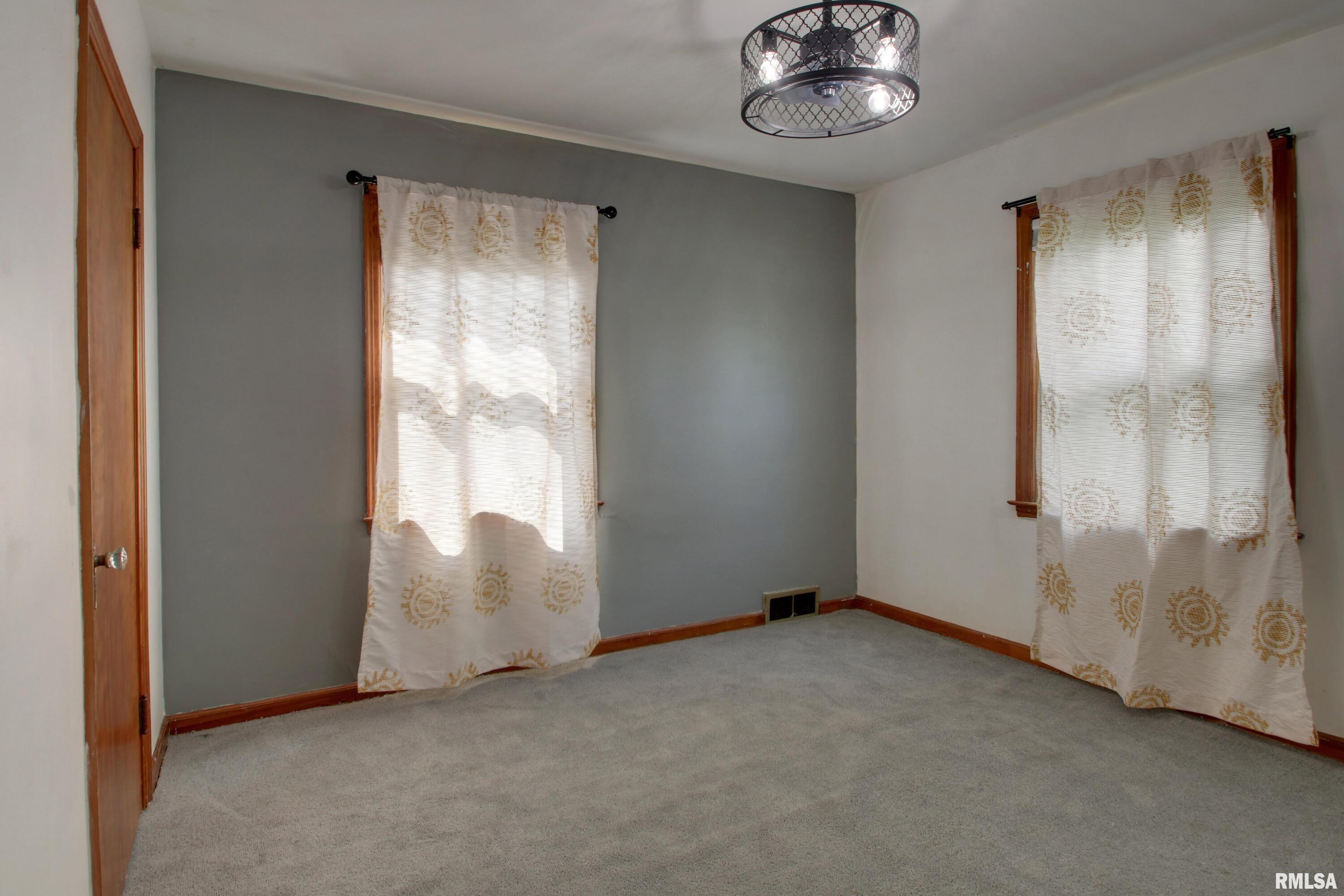 1434 N 13th Street, Quincy, Illinois image 14