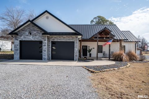 Homes For Sale - 1108 Main Street<br/> Williamson County, Carterville, IL 62918