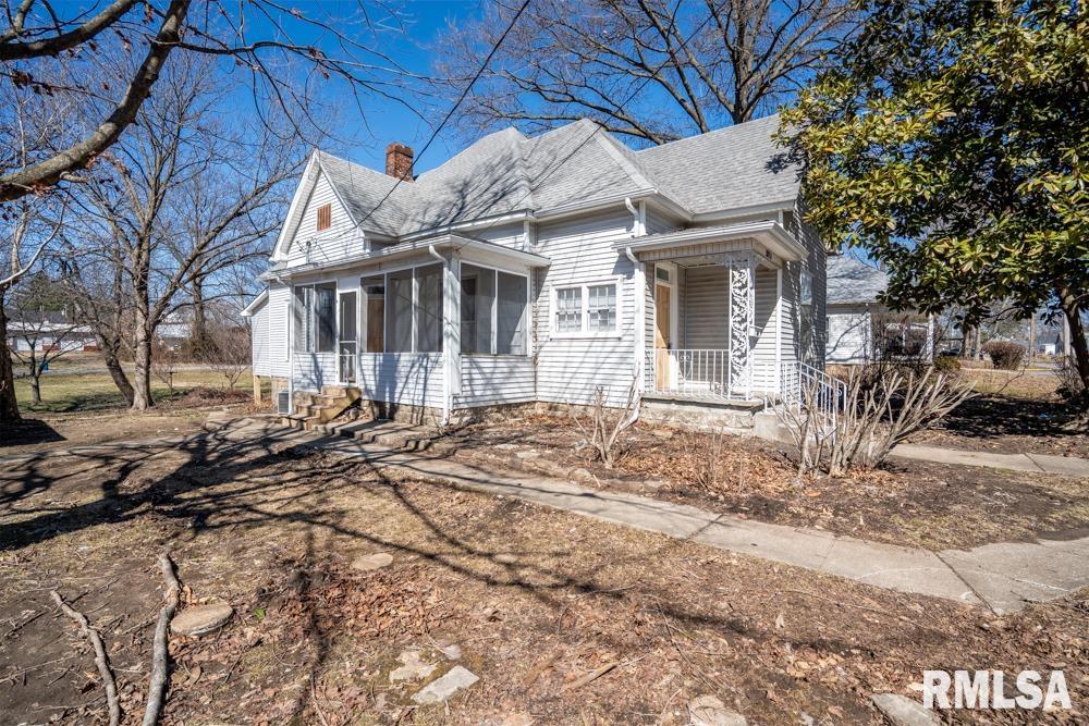 1004 Jefferson Avenue, Johnston City, Illinois image 1