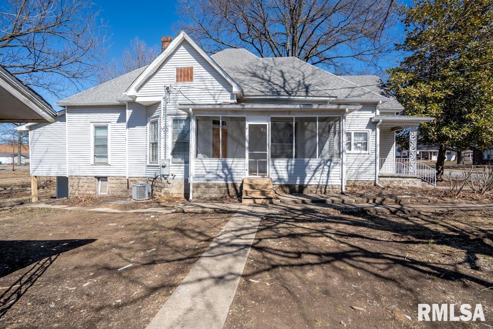 1004 Jefferson Avenue, Johnston City, Illinois image 3